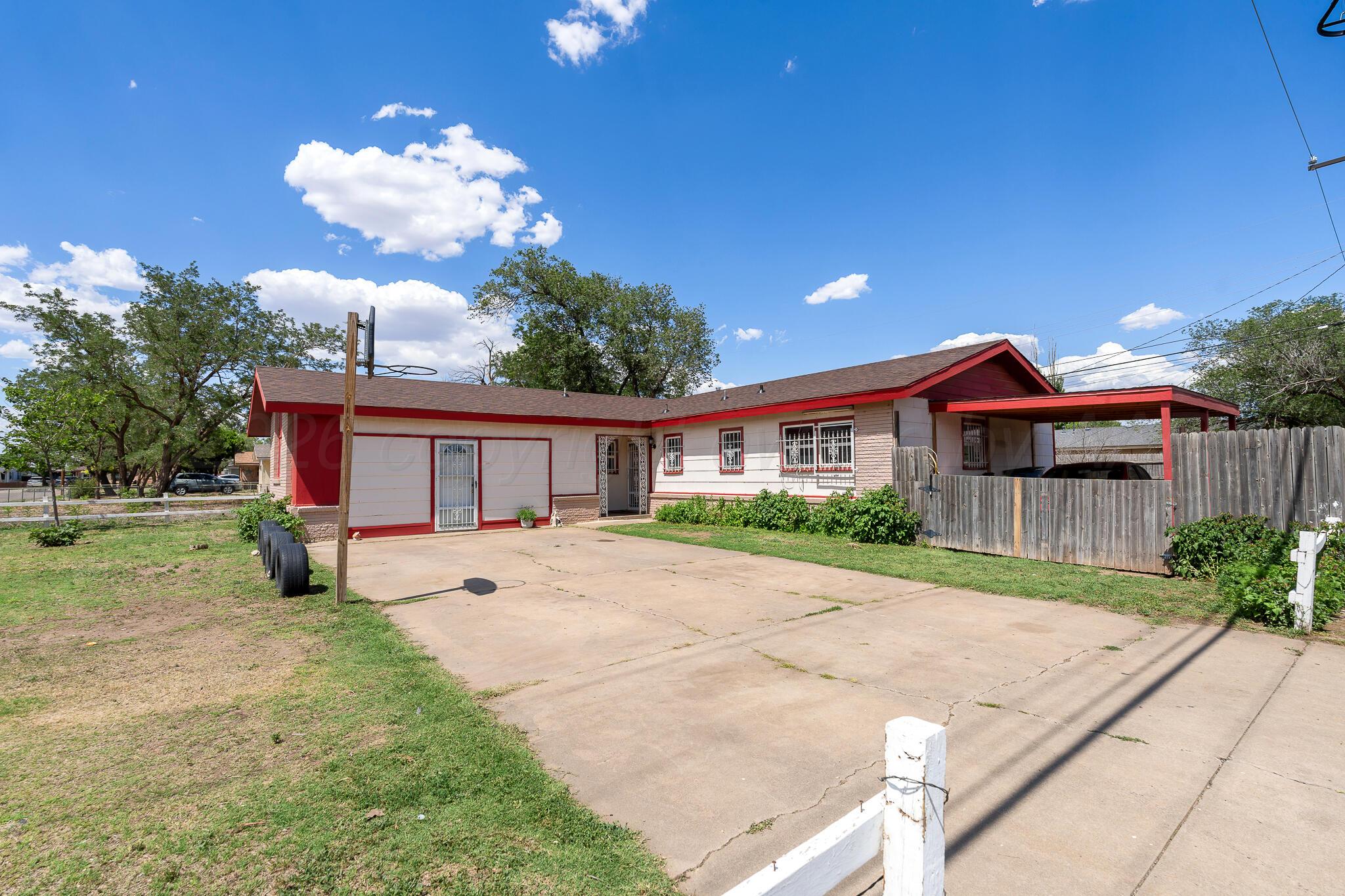 2811 Carter Street Property Photo 1