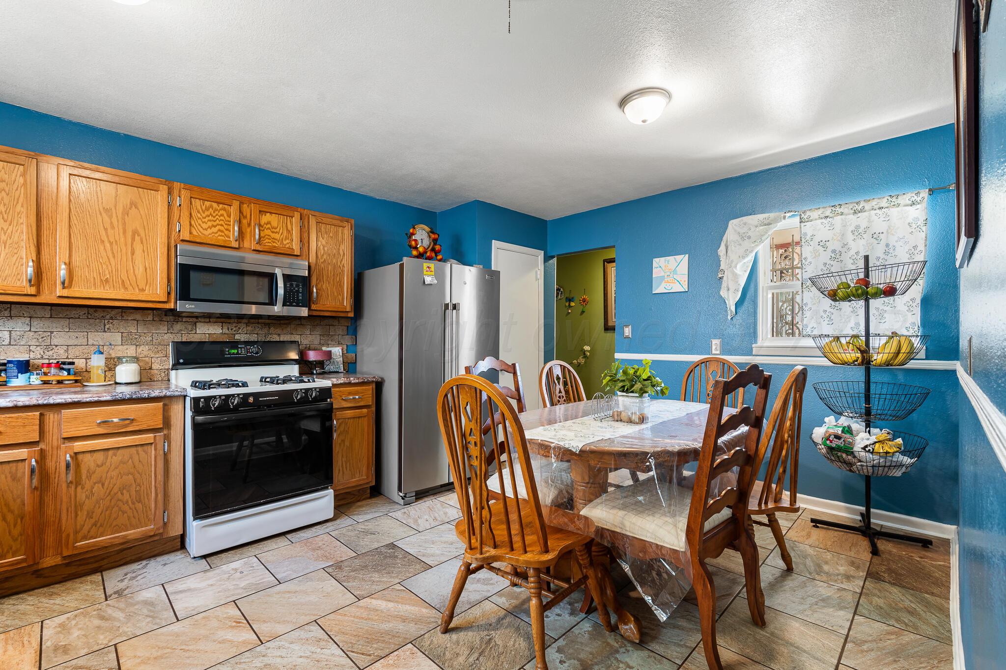 2811 Carter Street Property Photo 10