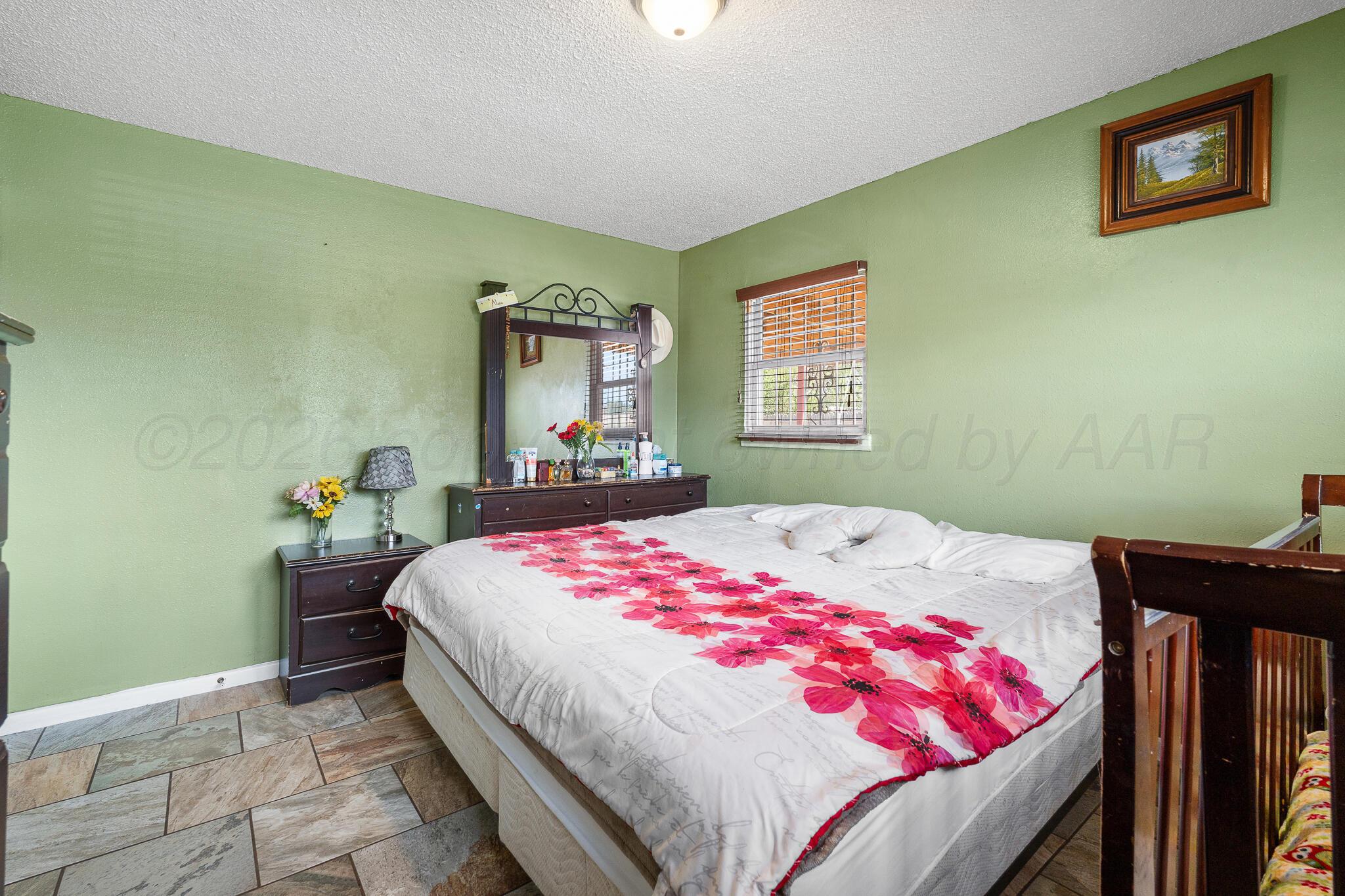 2811 Carter Street Property Photo 16