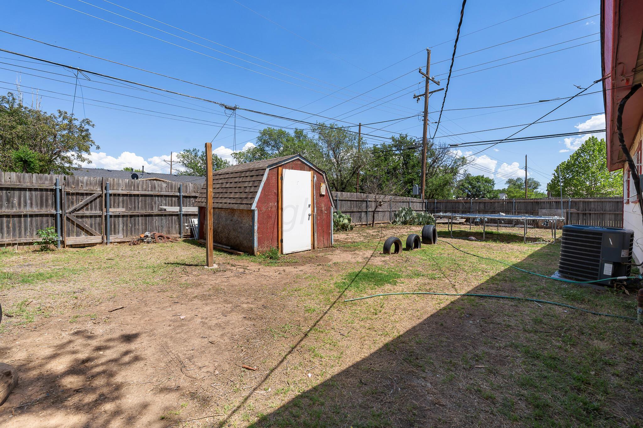 2811 Carter Street Property Photo 28