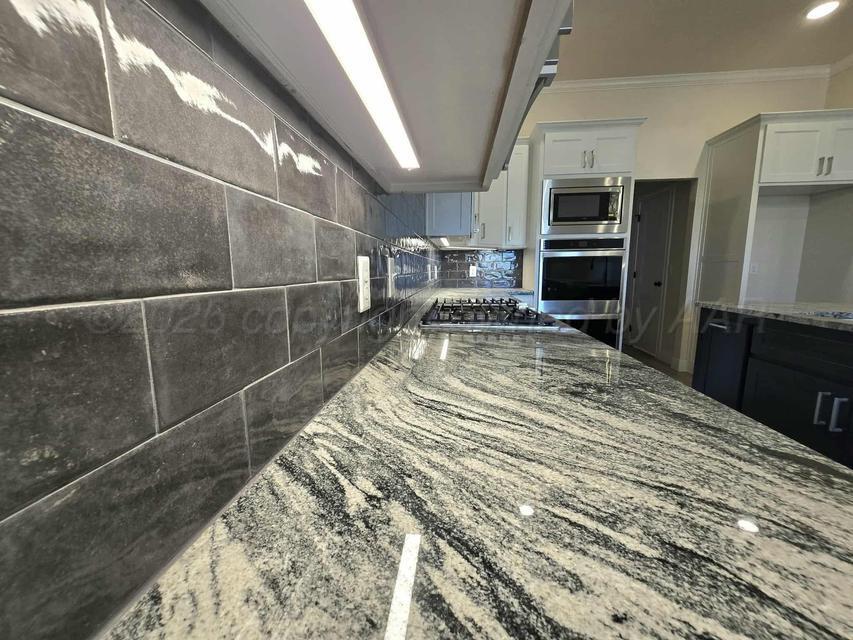 8106 Miami Property Photo 8