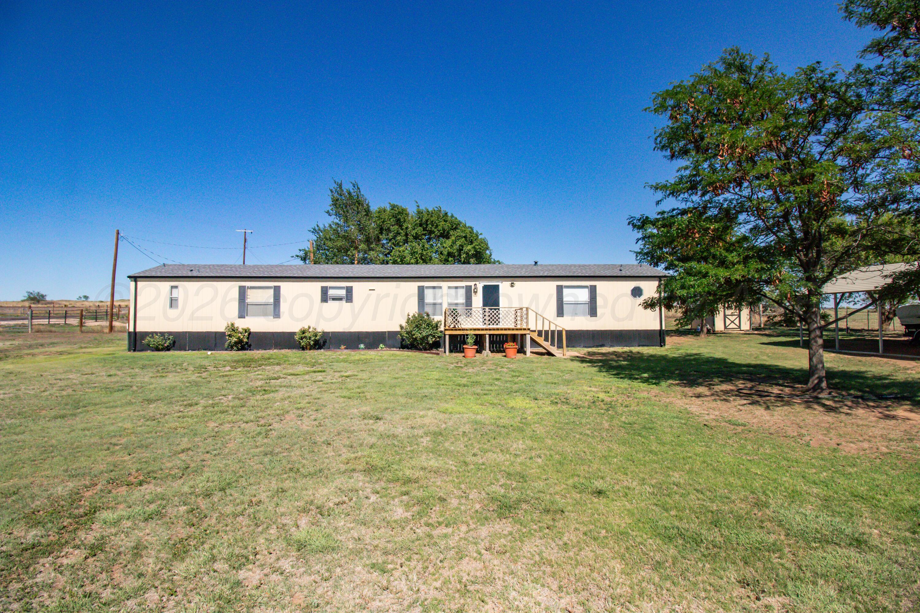 2420 E Willow Creek Drive Property Photo 1