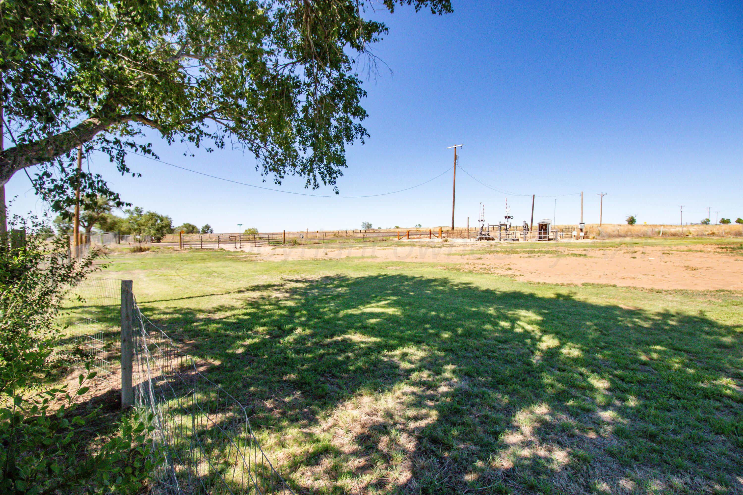 2420 E Willow Creek Drive Property Photo 26