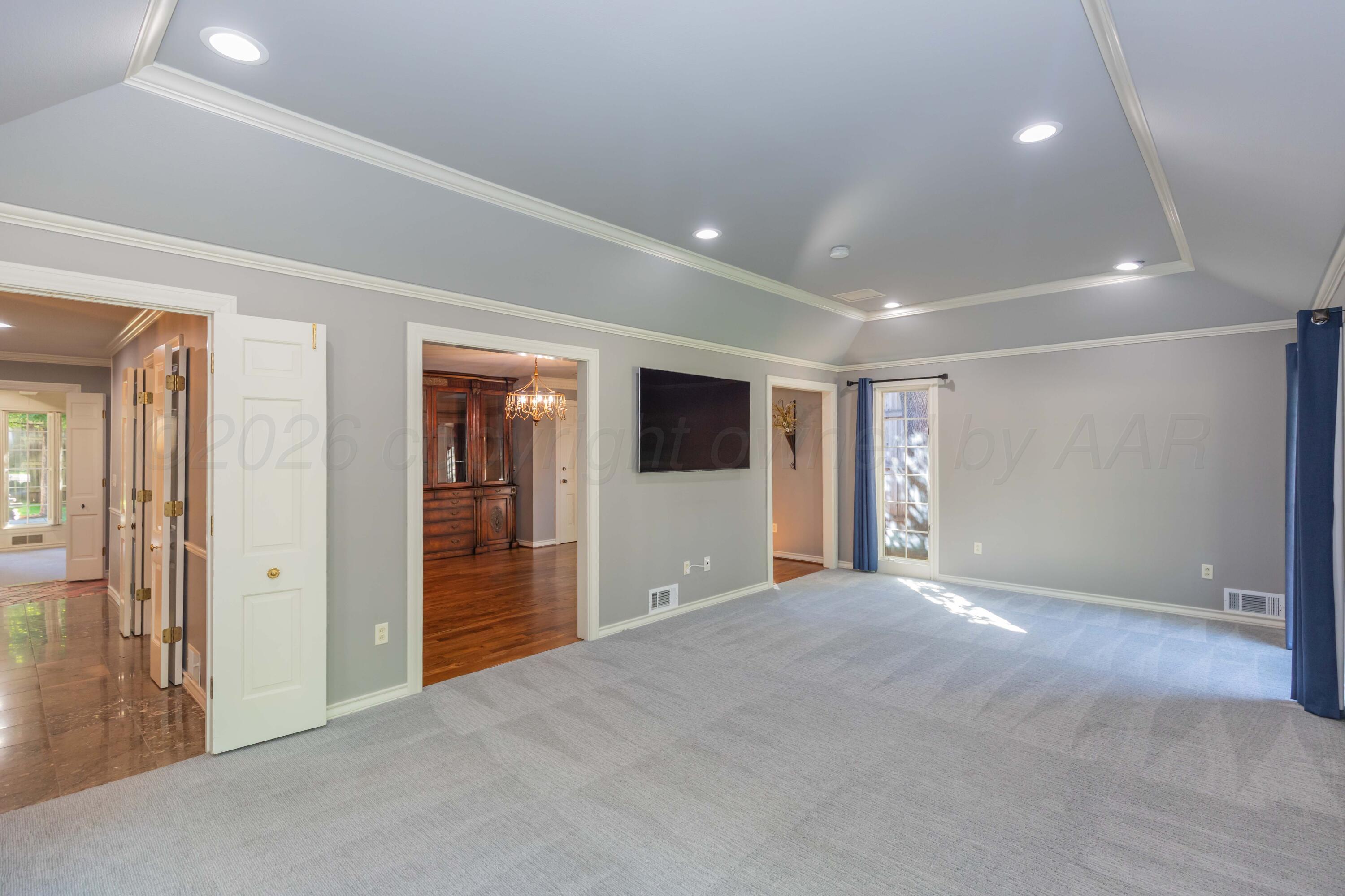 3203 S Milam Street Property Photo 8