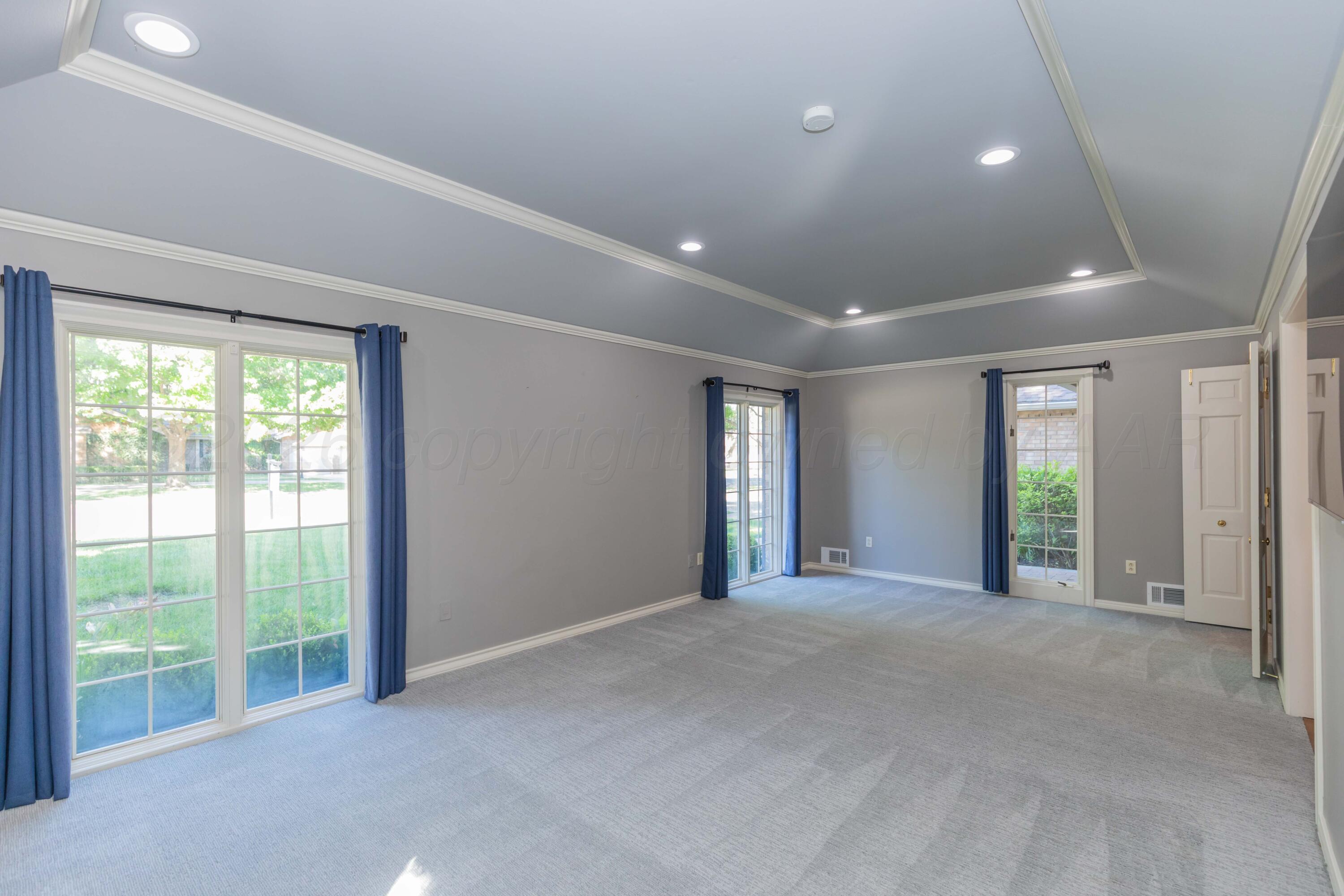3203 S Milam Street Property Photo 10