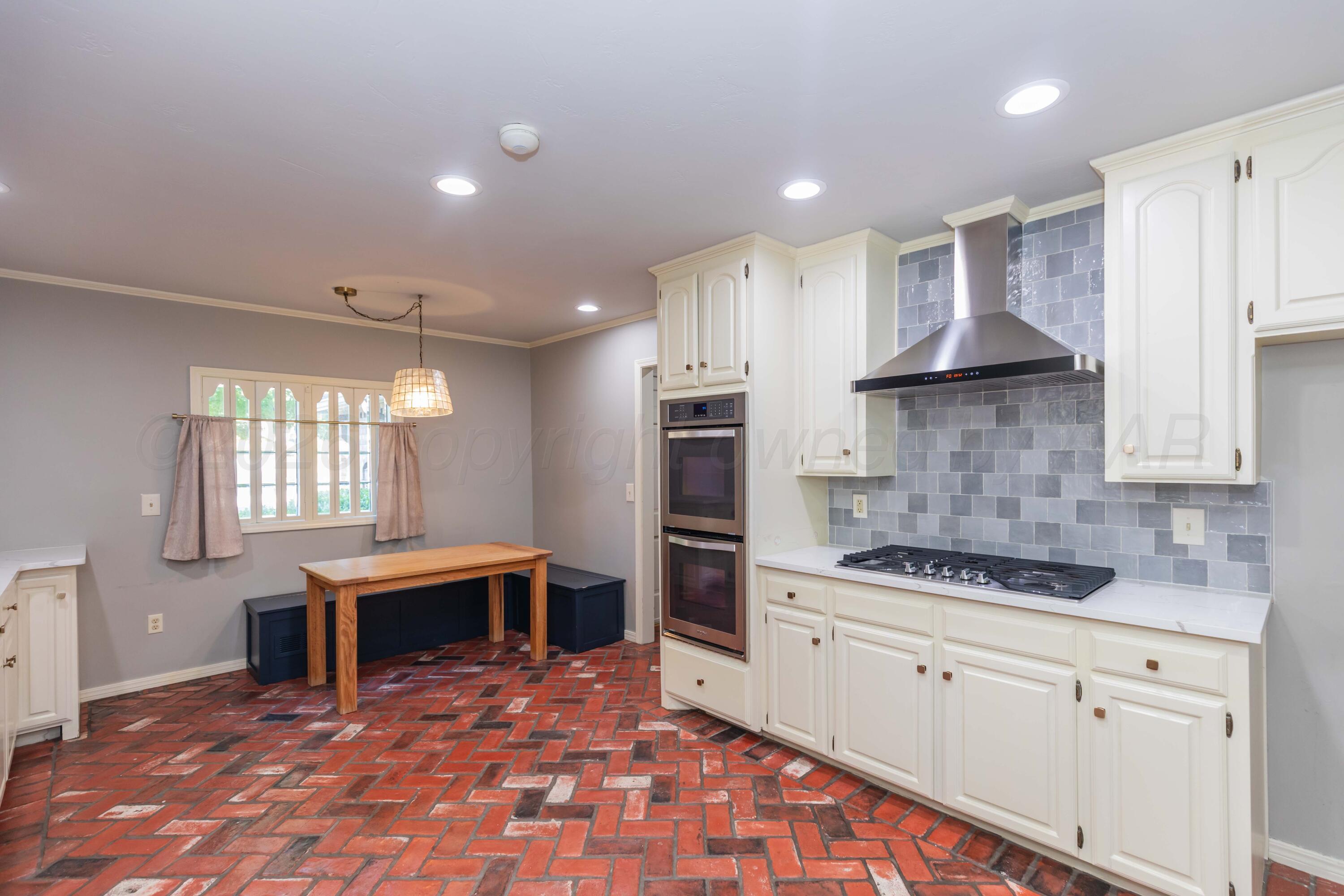 3203 S Milam Street Property Photo 18