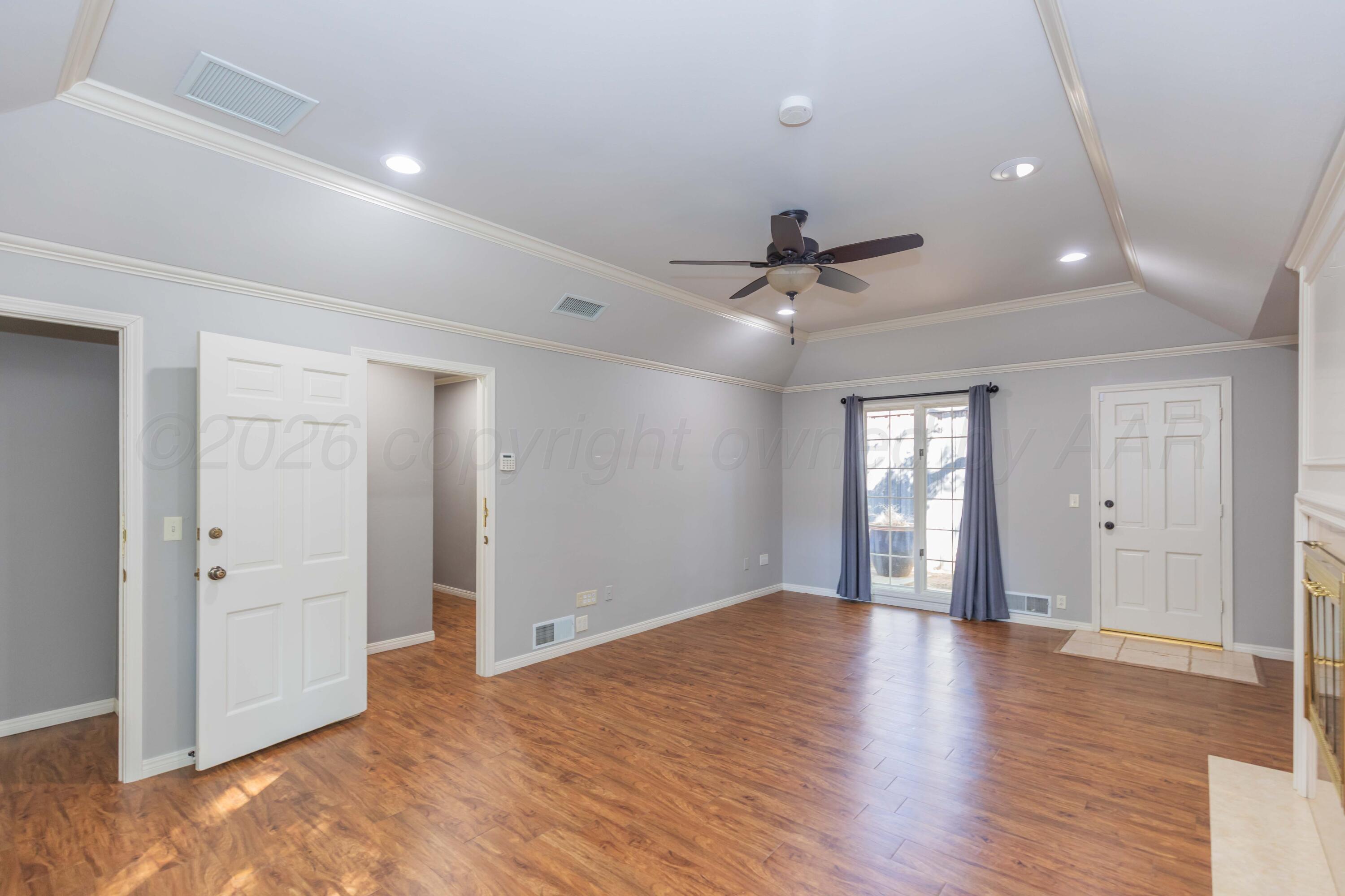 3203 S Milam Street Property Photo 33