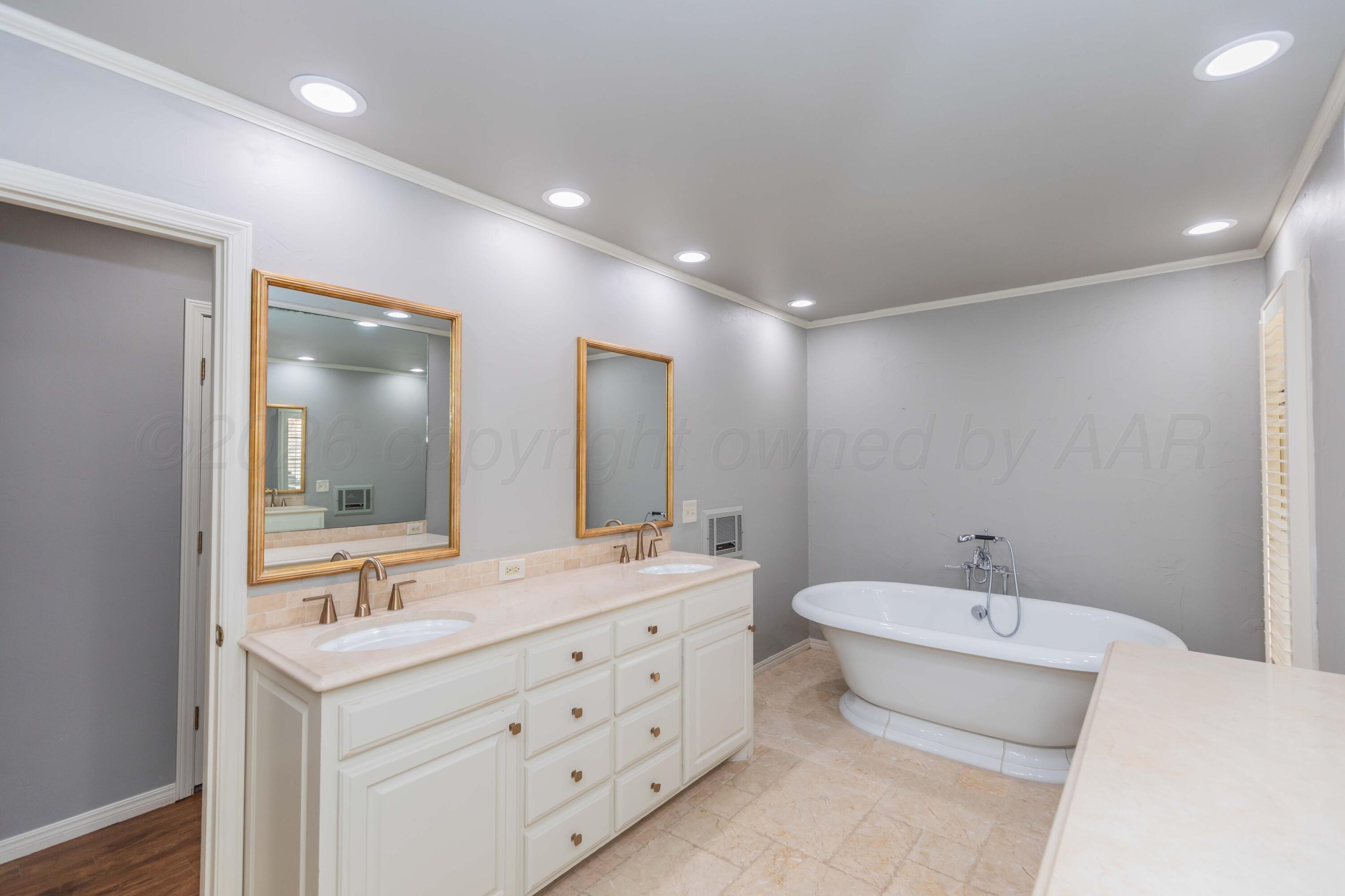 3203 S Milam Street Property Photo 37