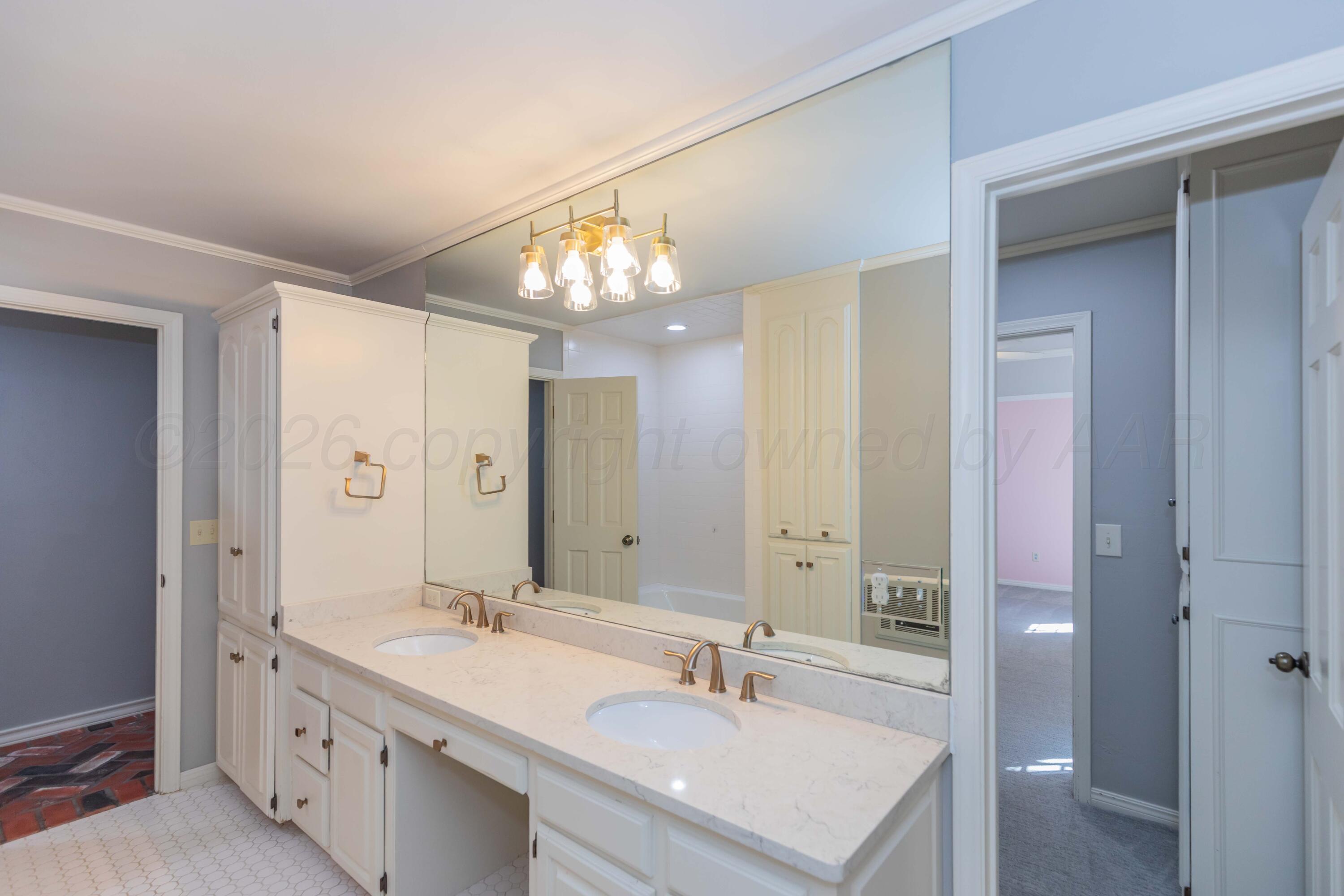 3203 S Milam Street Property Photo 44
