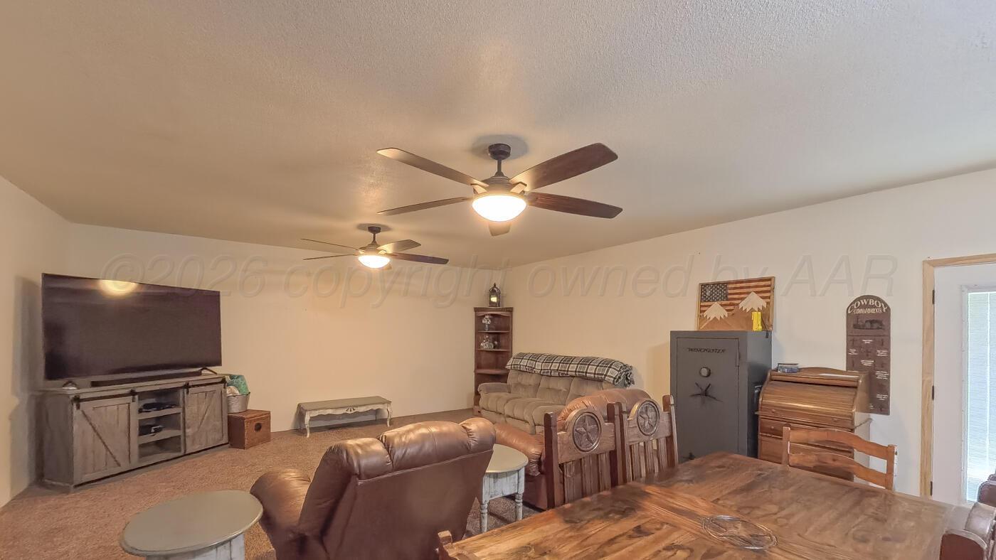 503 Mesquite Drive Property Photo 7