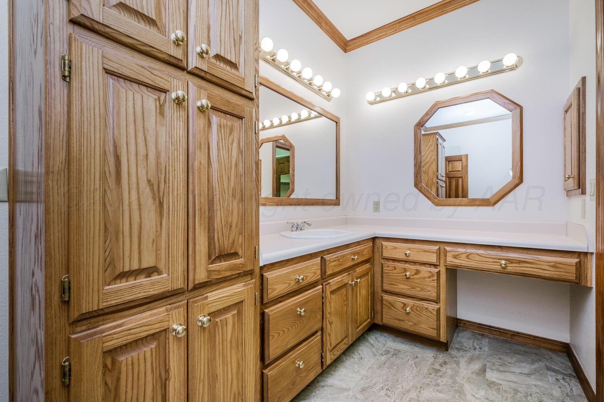 205 S Timbercreek Drive Property Photo 26