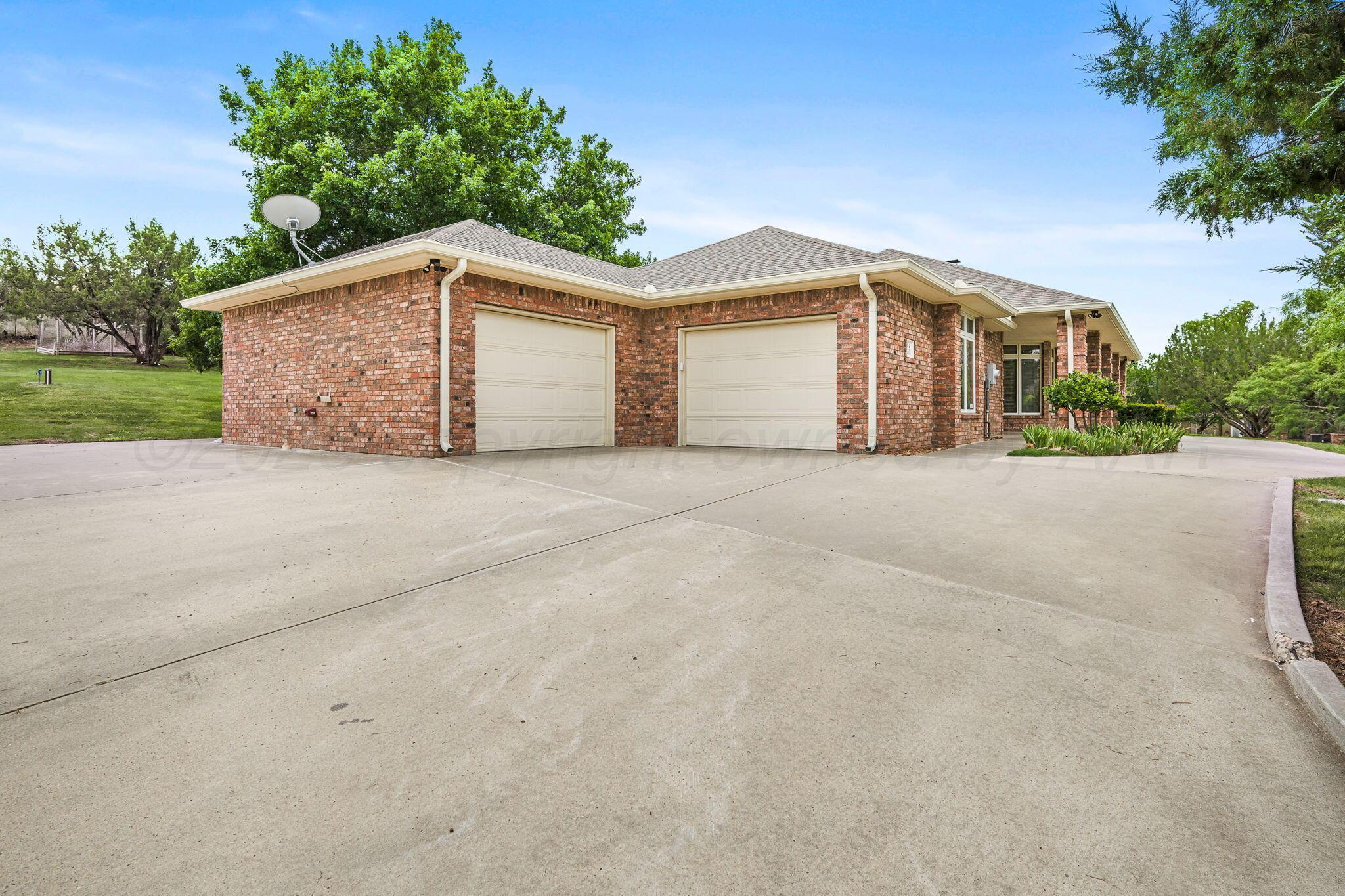 205 S Timbercreek Drive Property Photo 40