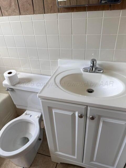 808 Avenue P Property Photo 9
