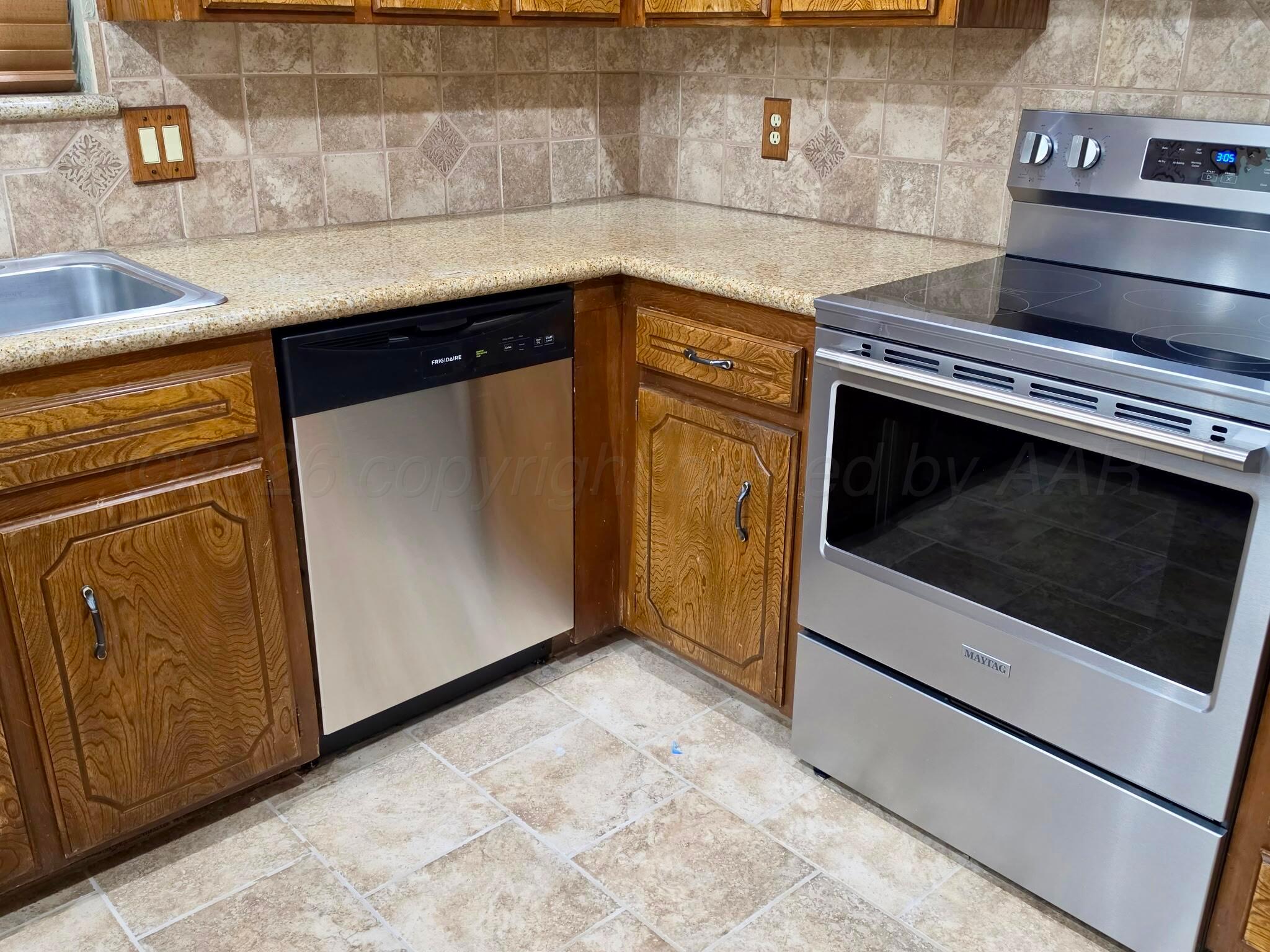 110 Pinehurst Street Property Photo 11