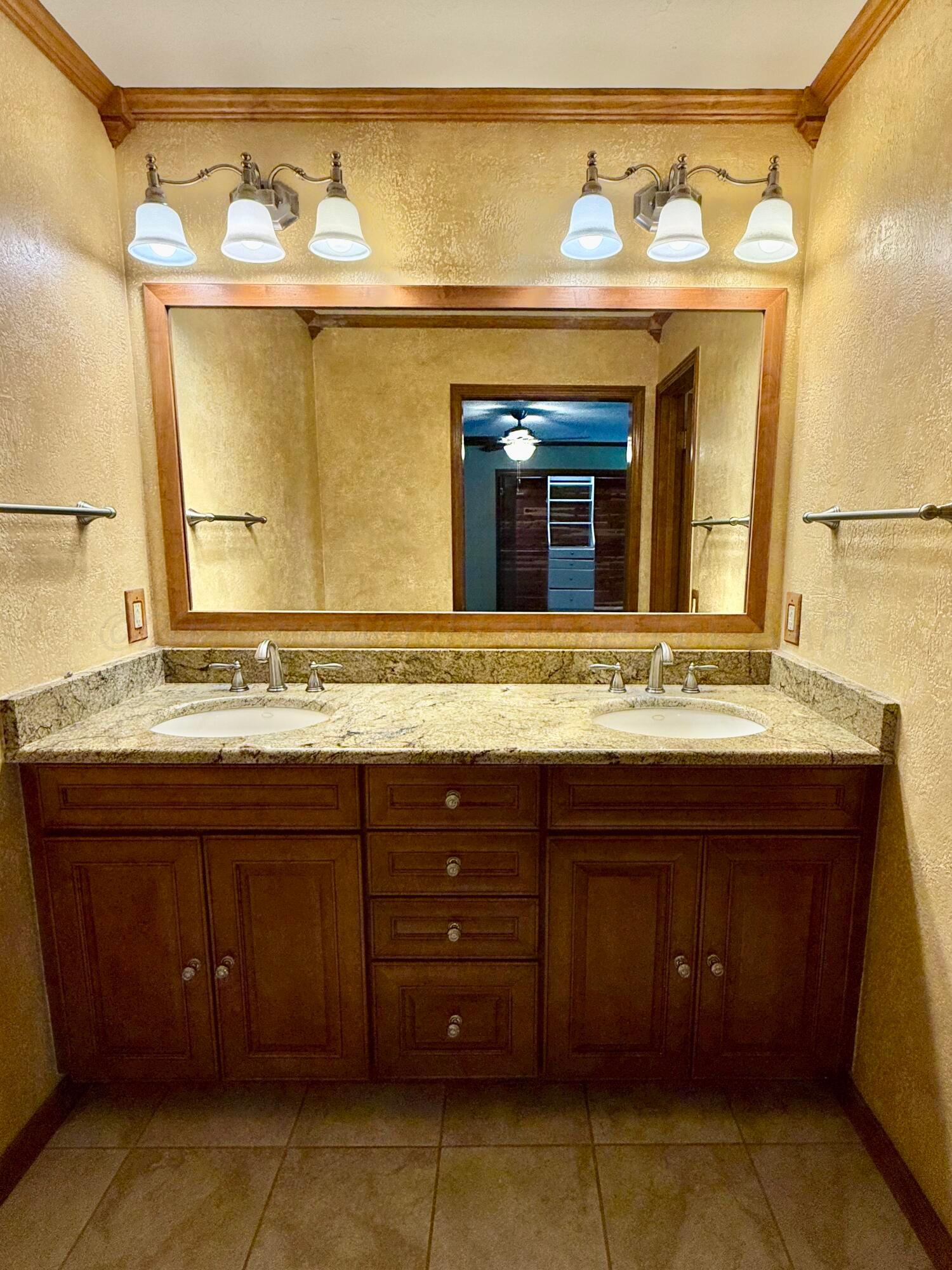 110 Pinehurst Street Property Photo 21