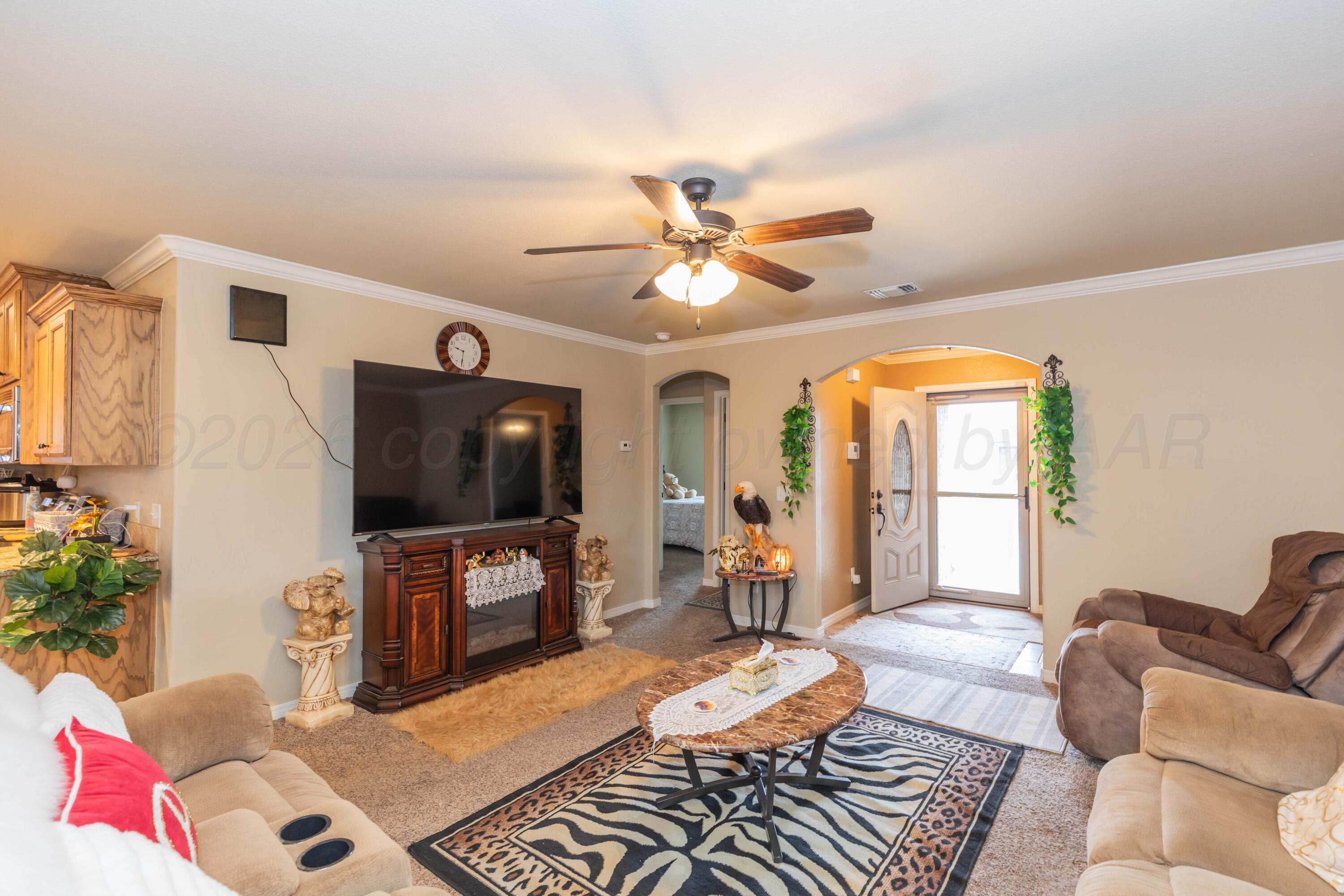 2708 Simkins Lane Property Photo 5