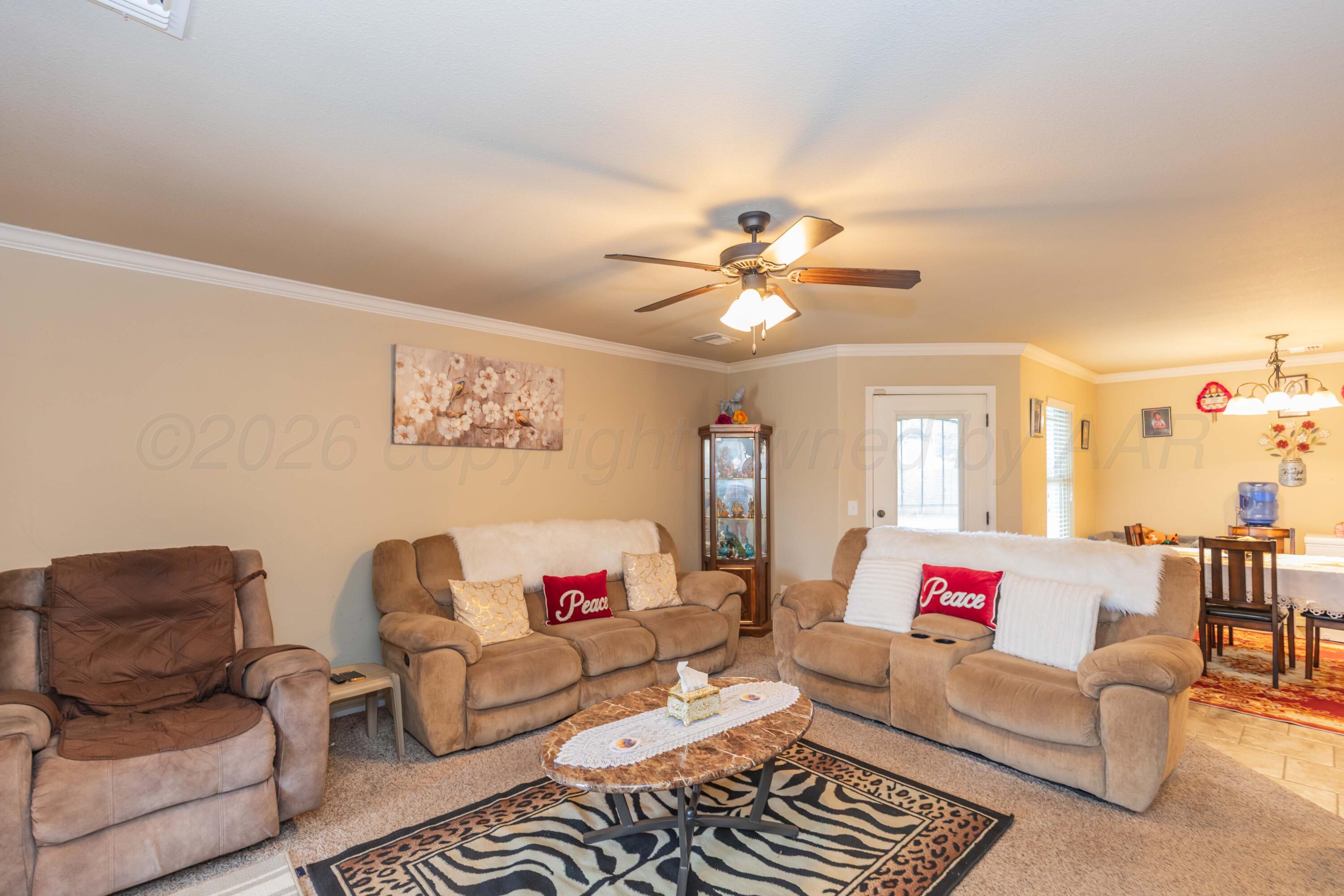 2708 Simkins Lane Property Photo 6