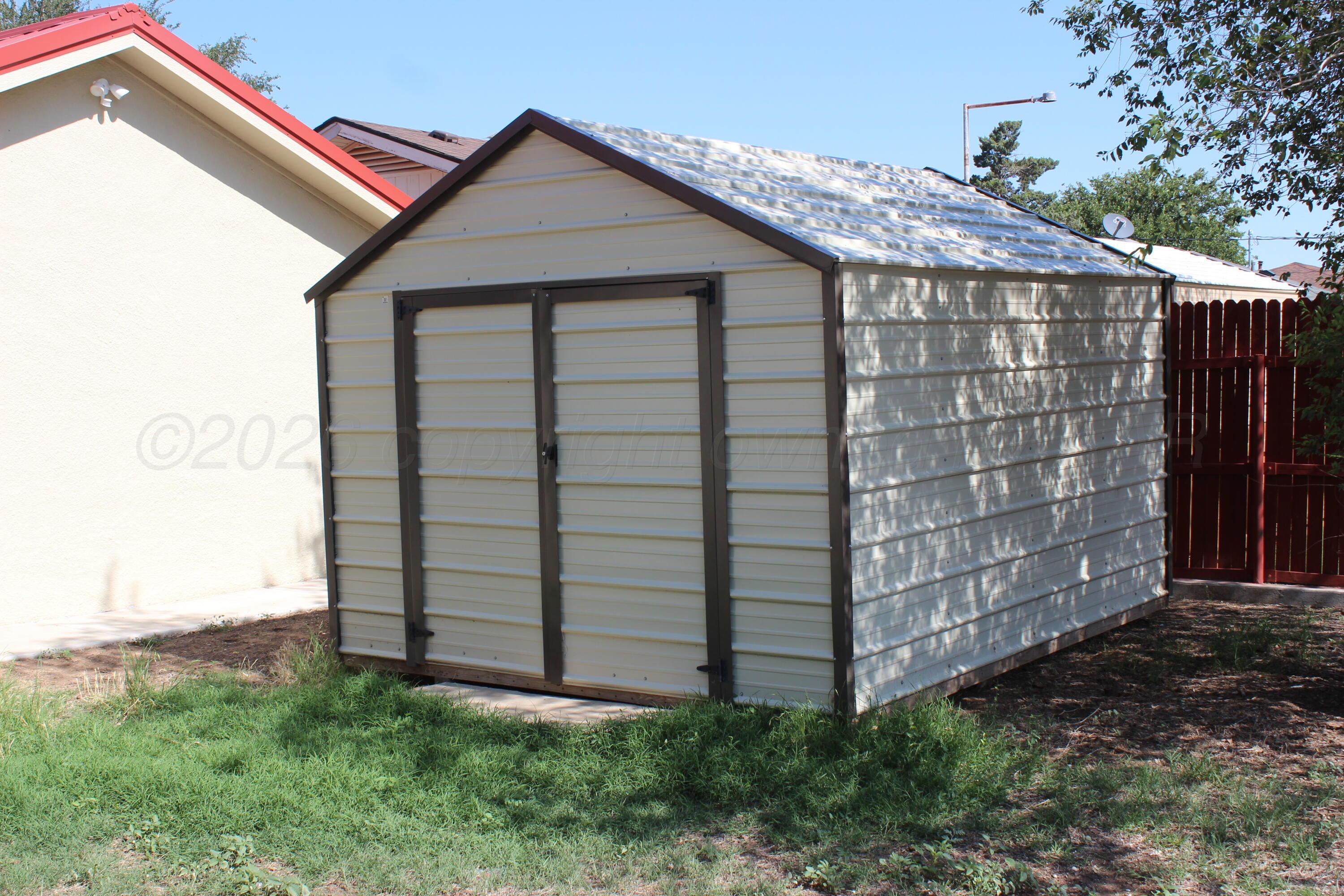 206 Western Avenue Property Photo 11