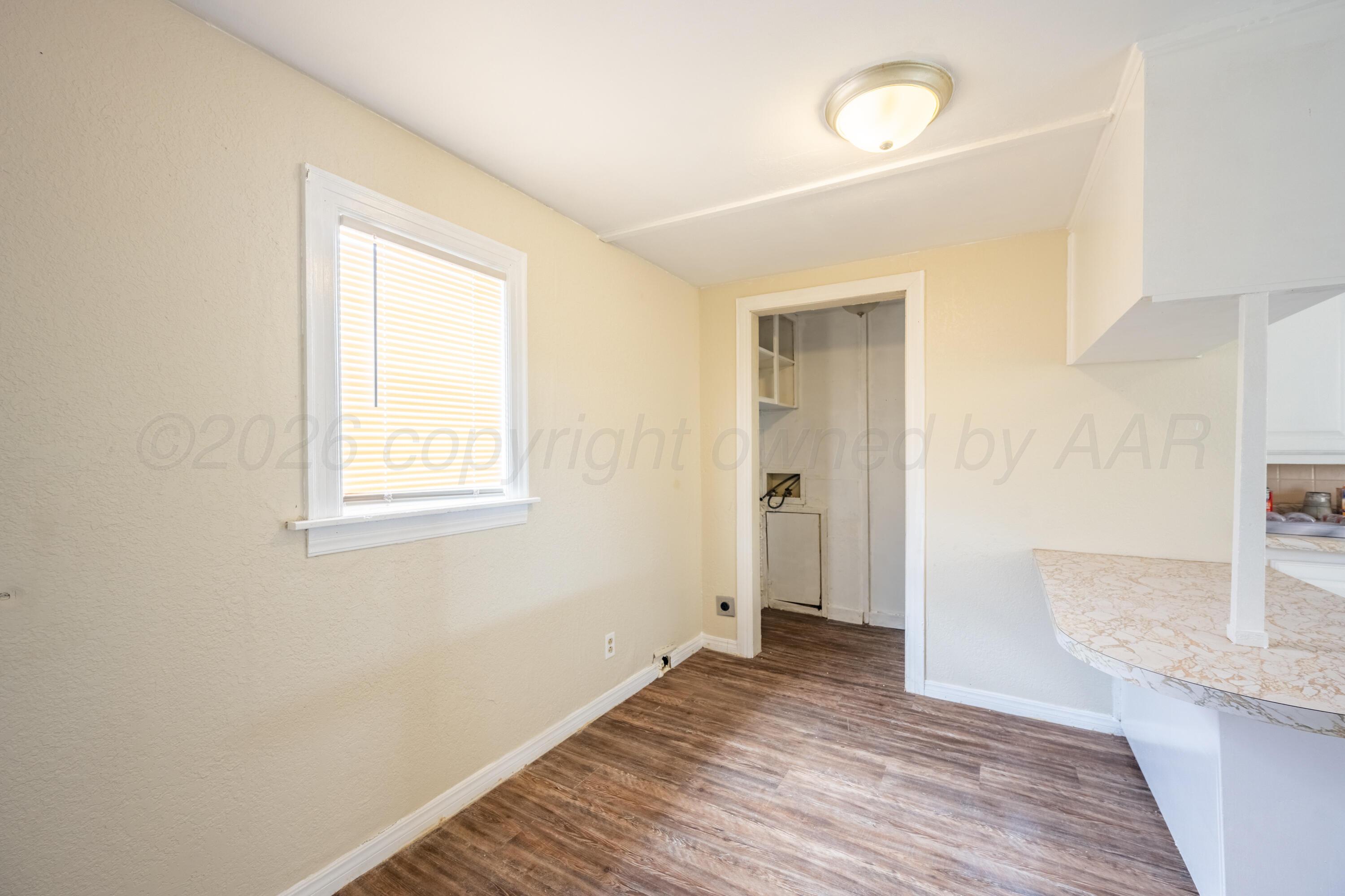 4002 S Bowie Street Property Photo 4
