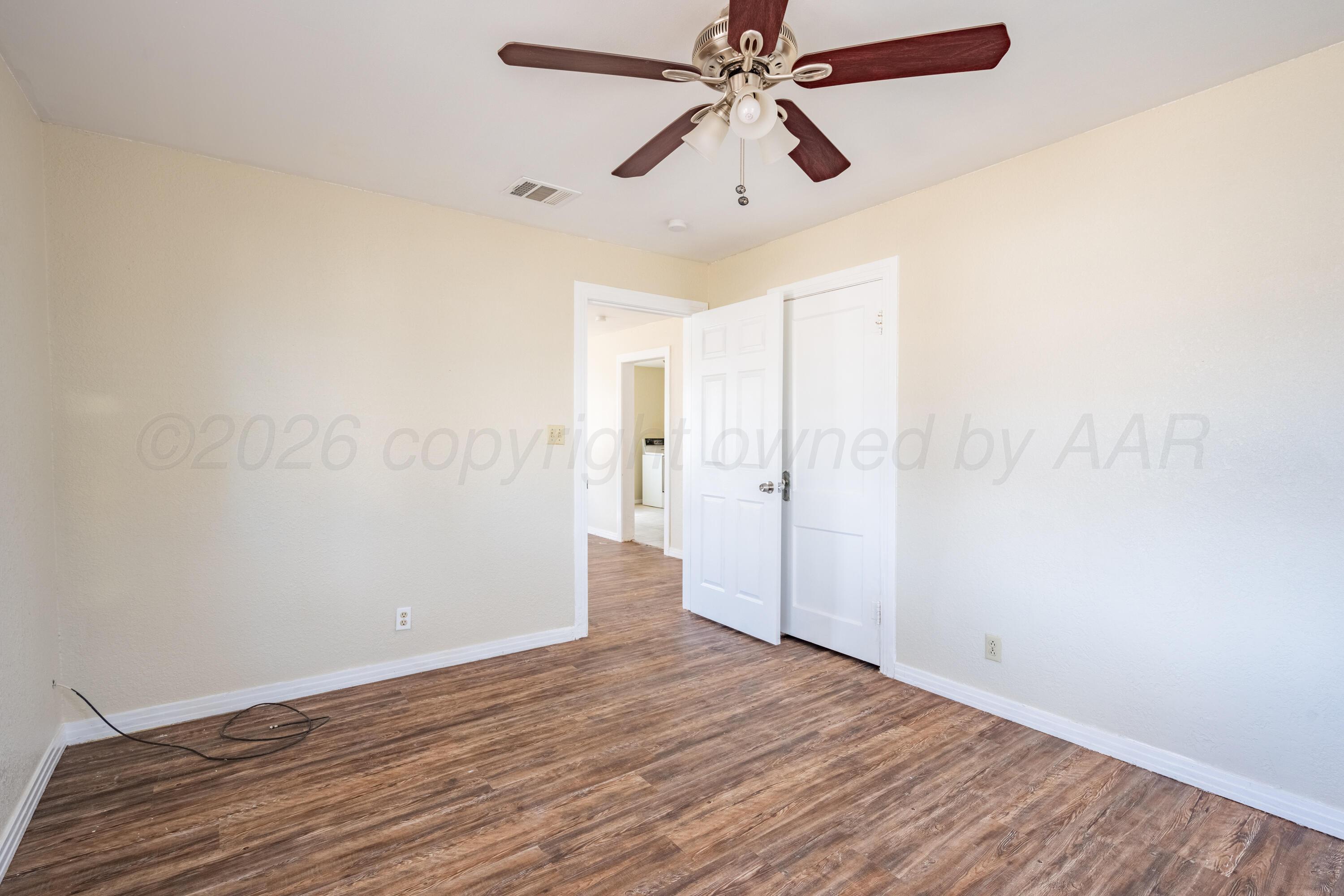 4002 S Bowie Street Property Photo 6