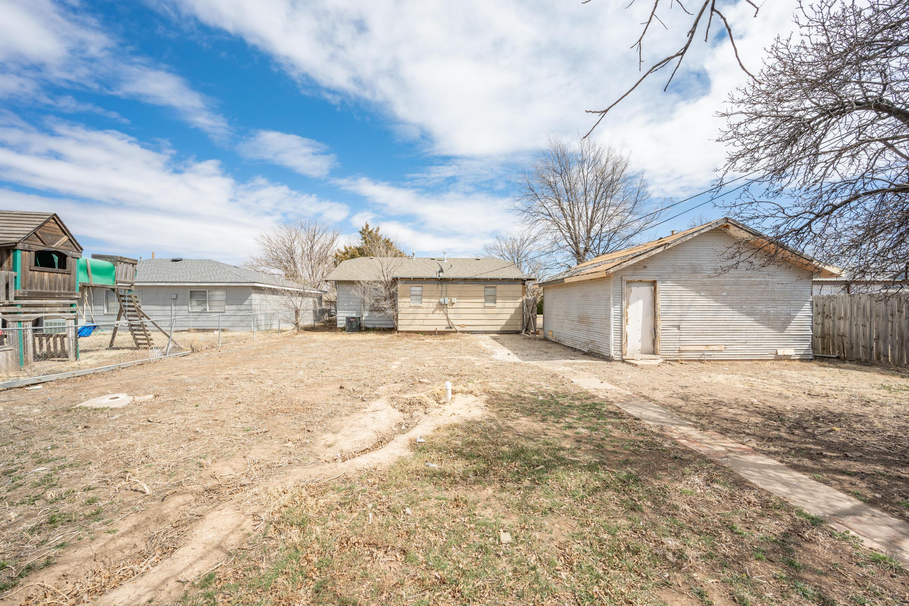 4002 S Bowie Street Property Photo 10