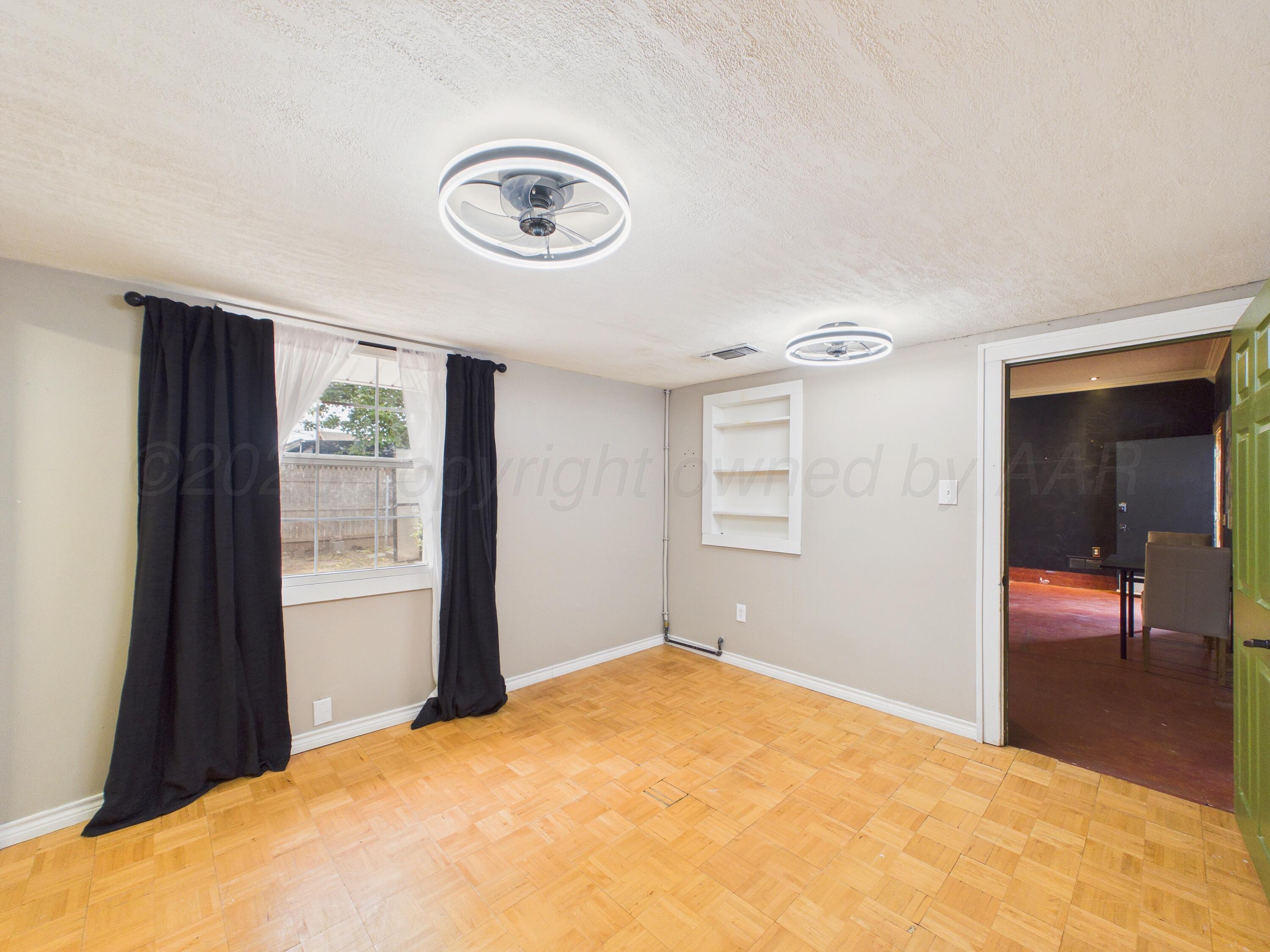 1225 S Bonham Street Property Photo 19