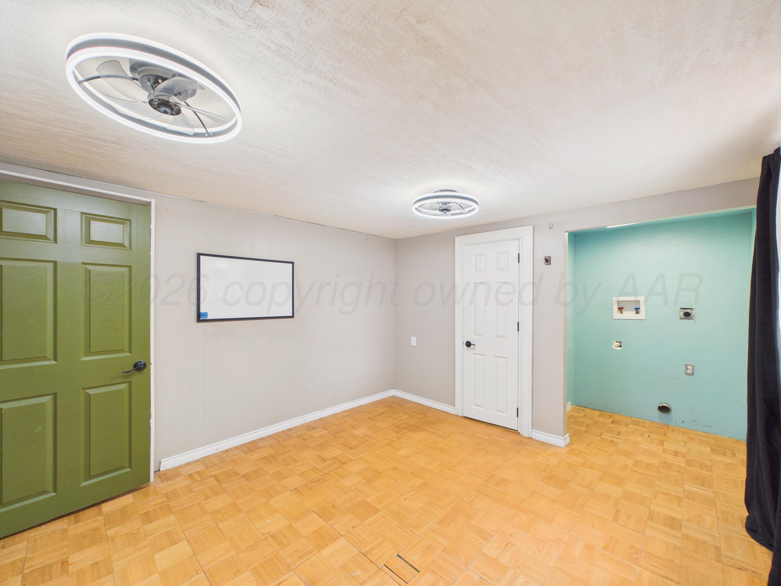 1225 S Bonham Street Property Photo 20