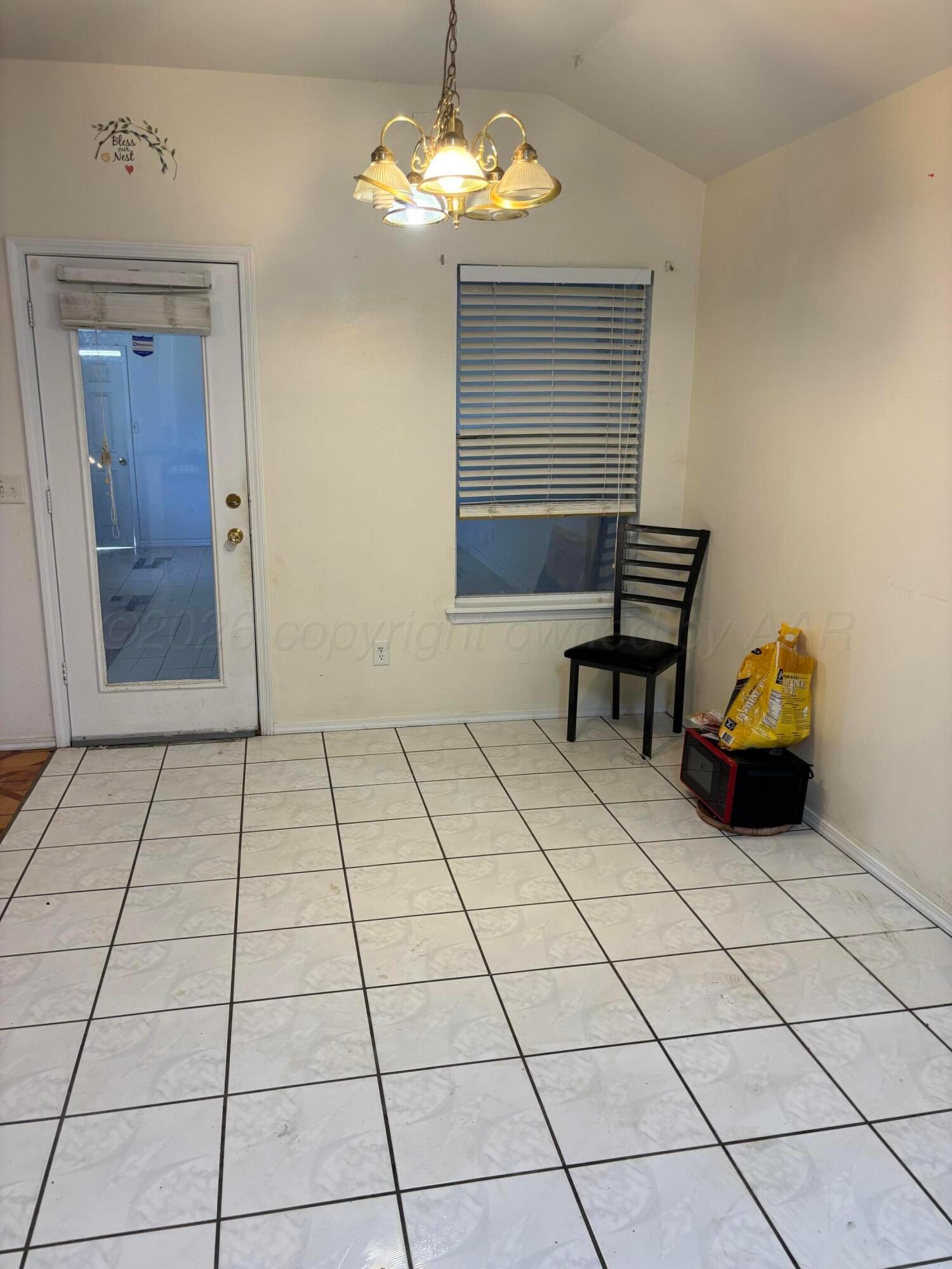 1319 N Cleveland Street Property Photo 5