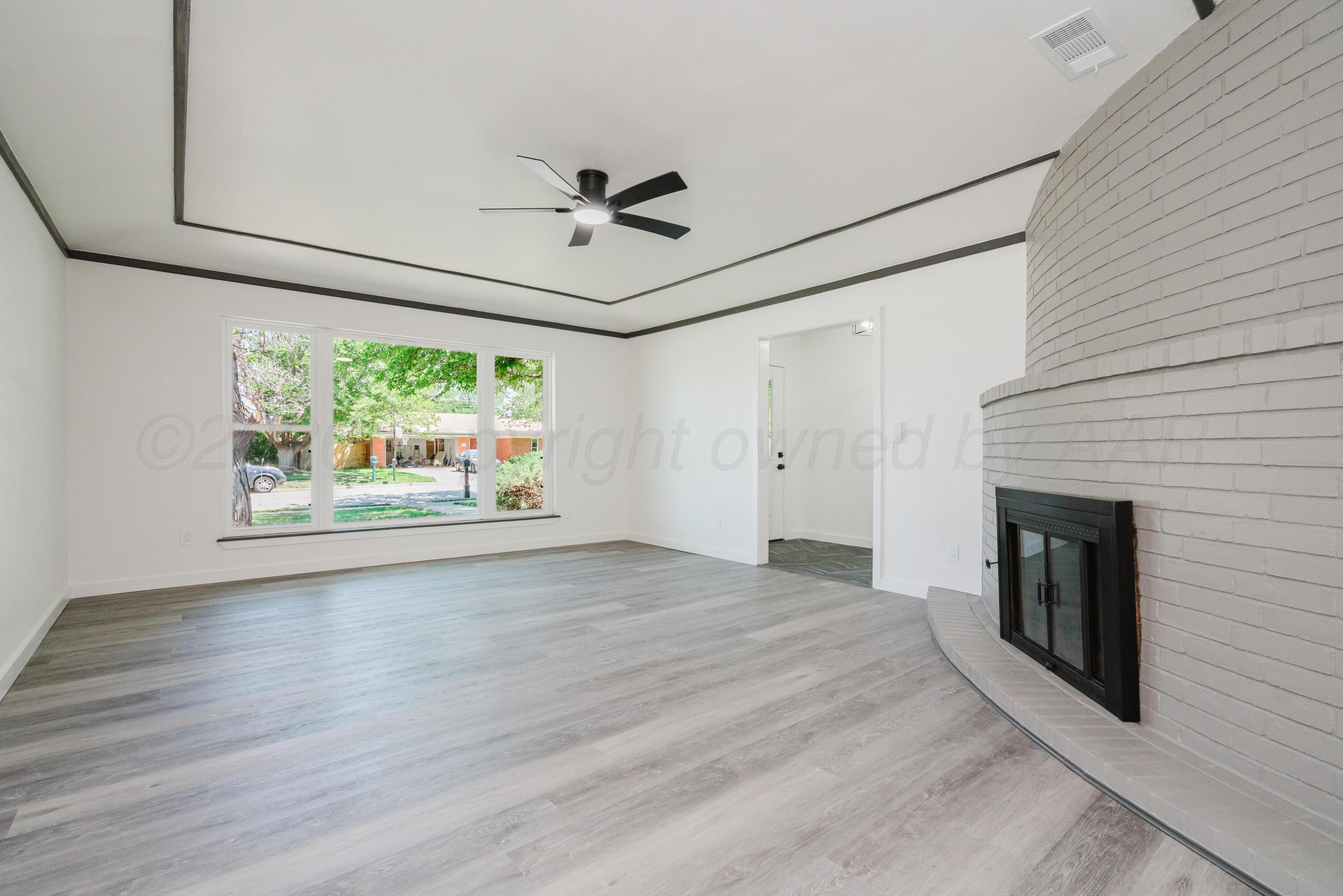 7505 Dreyfuss Drive Property Photo 10