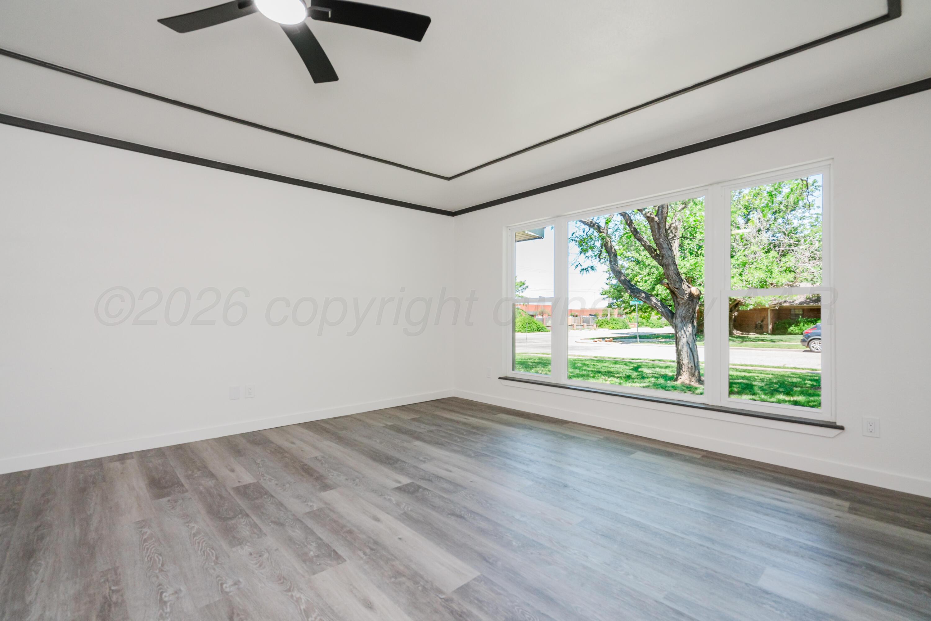 7505 Dreyfuss Drive Property Photo 12