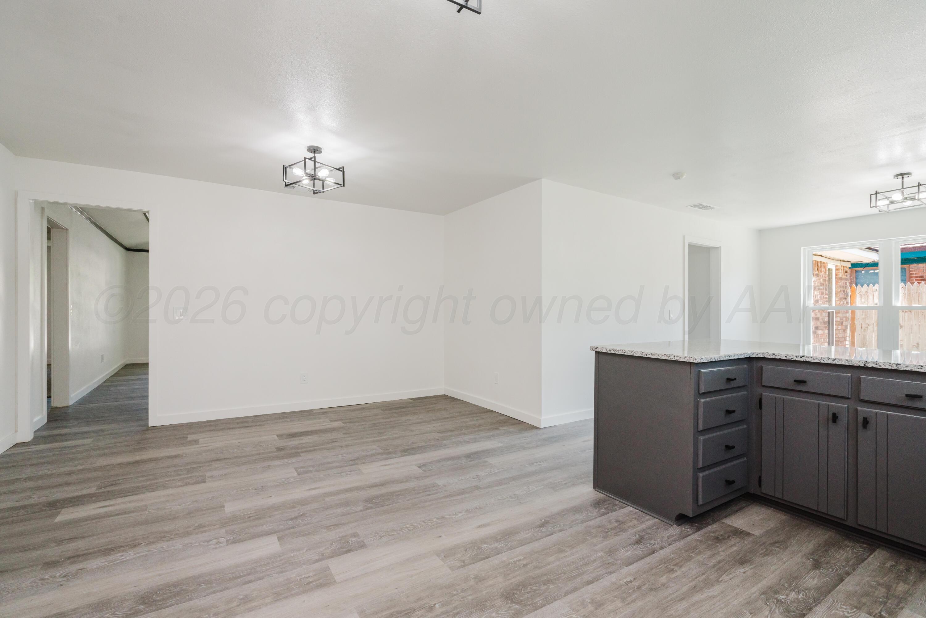 7505 Dreyfuss Drive Property Photo 21