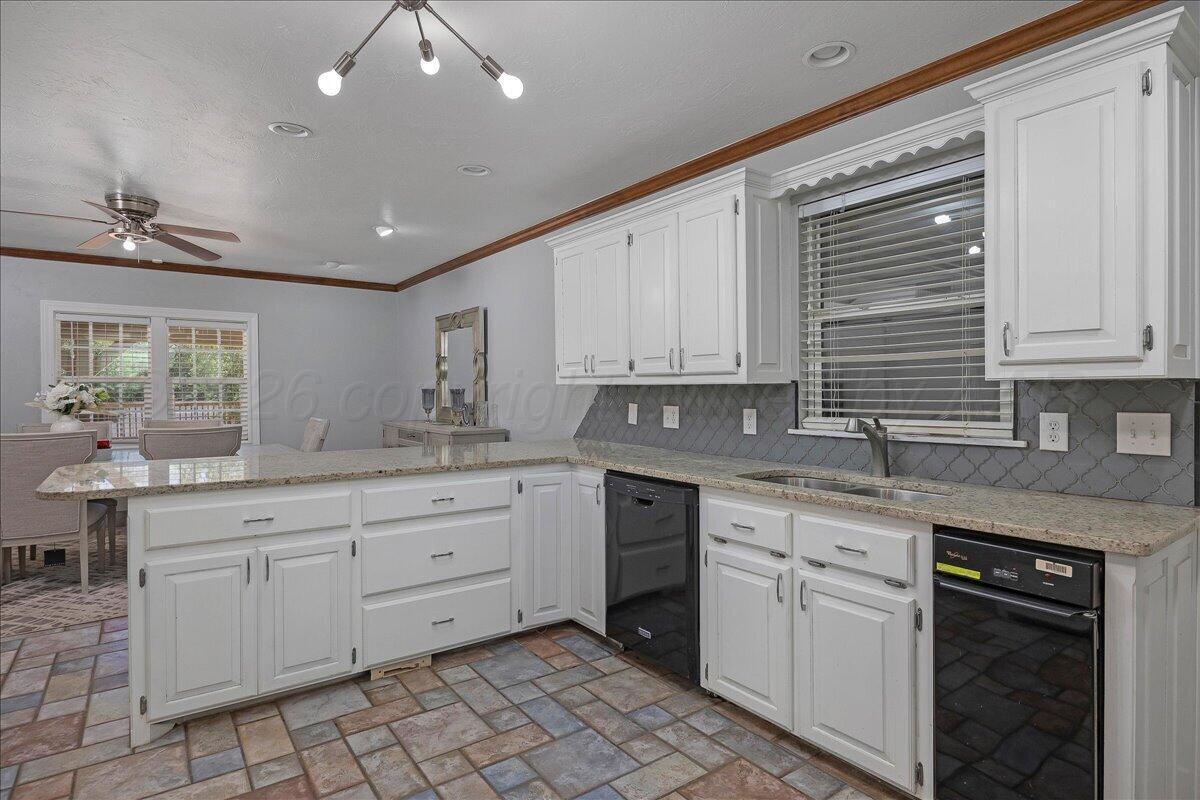 522 S Shore Drive Property Photo 16