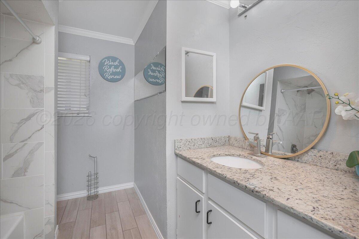 522 S Shore Drive Property Photo 27
