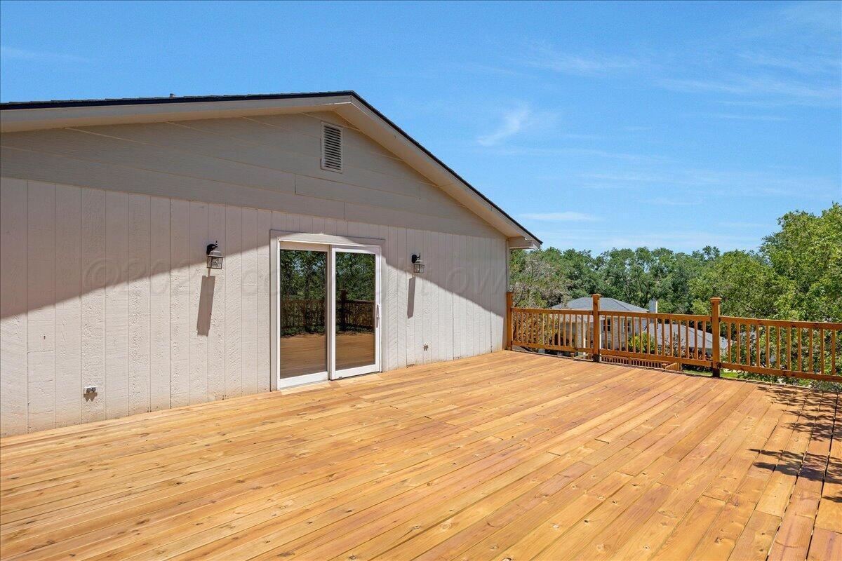 522 S Shore Drive Property Photo 33