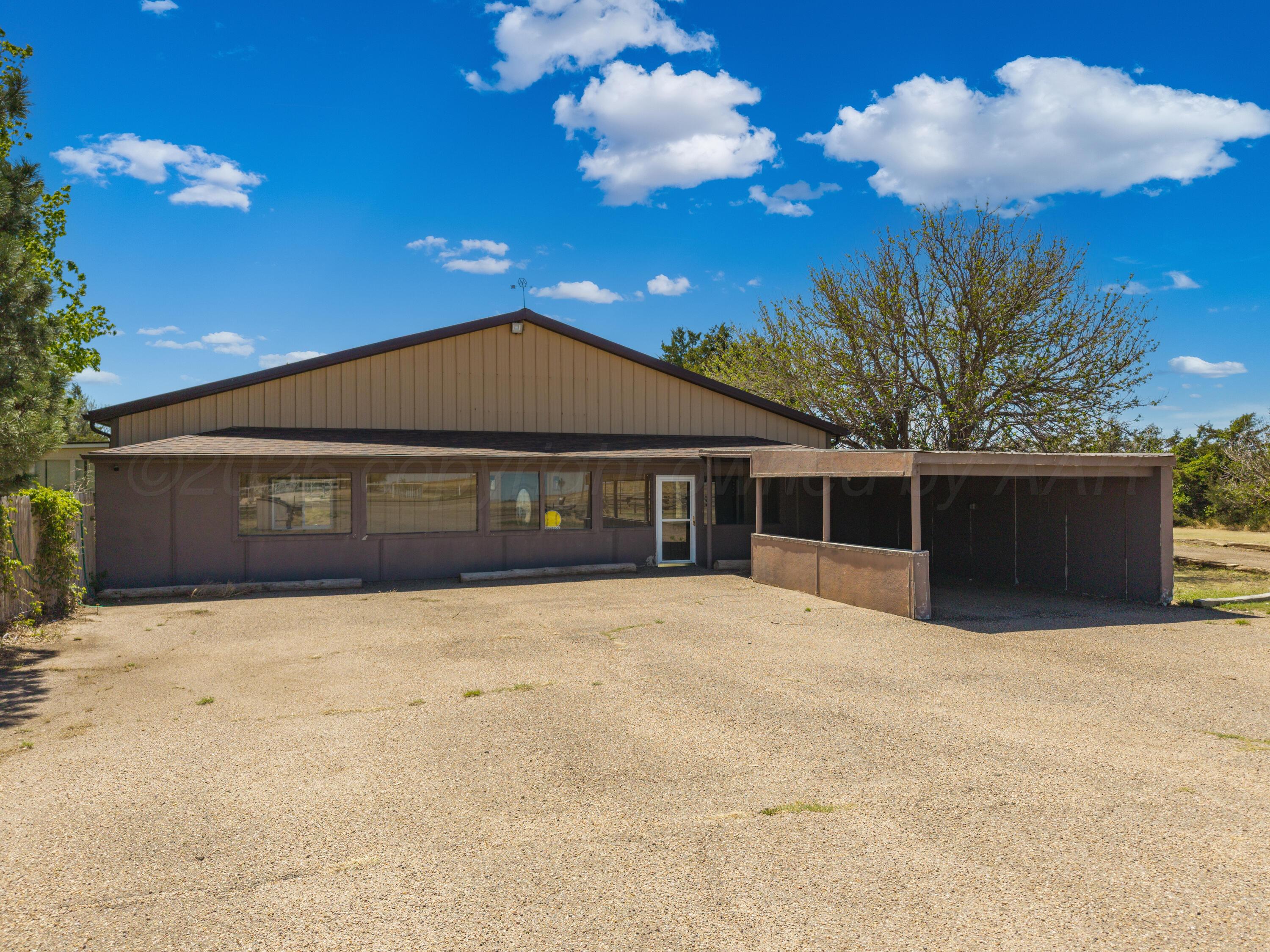 6020 Us-87 Property Photo 3
