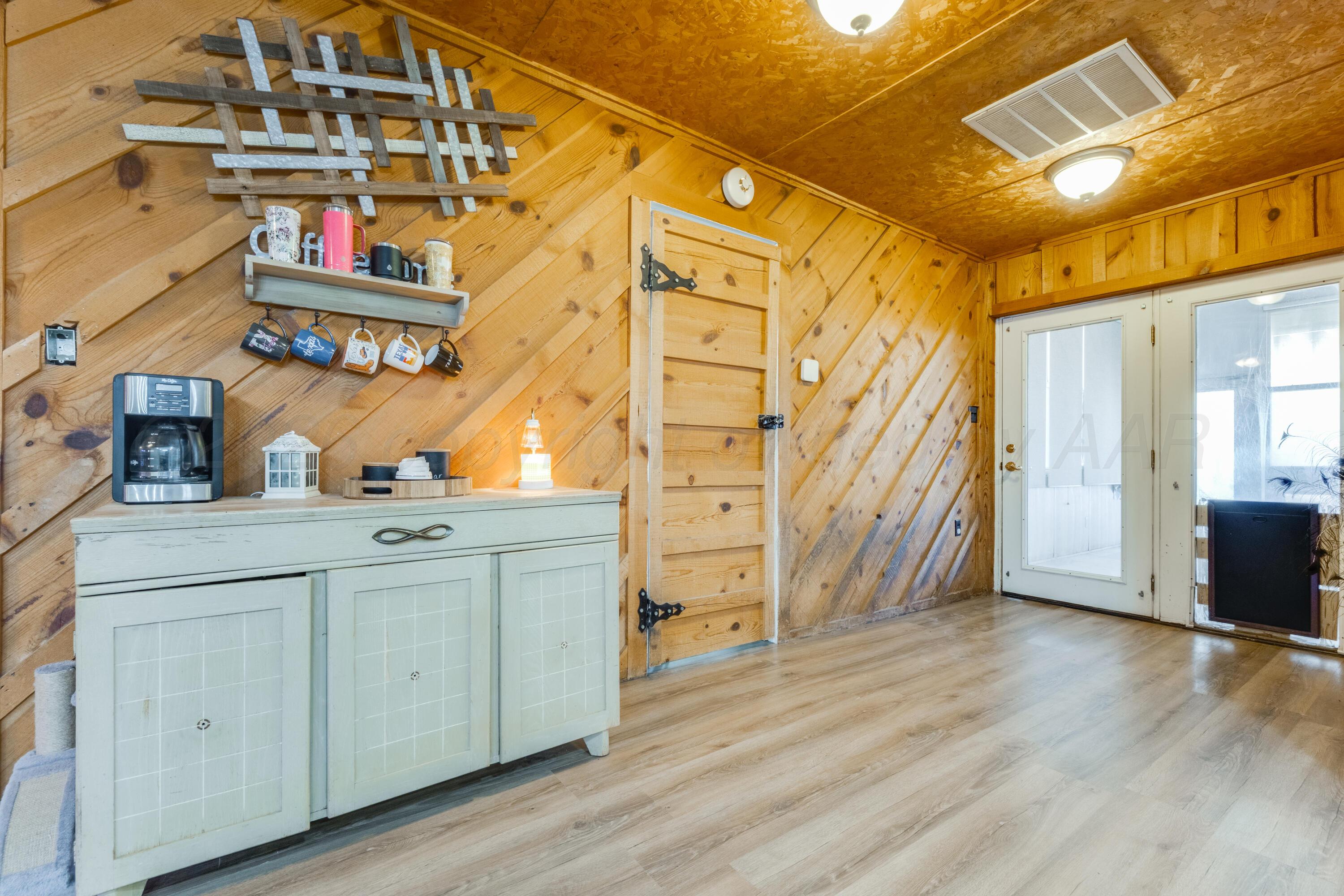 6020 Us-87 Property Photo 12