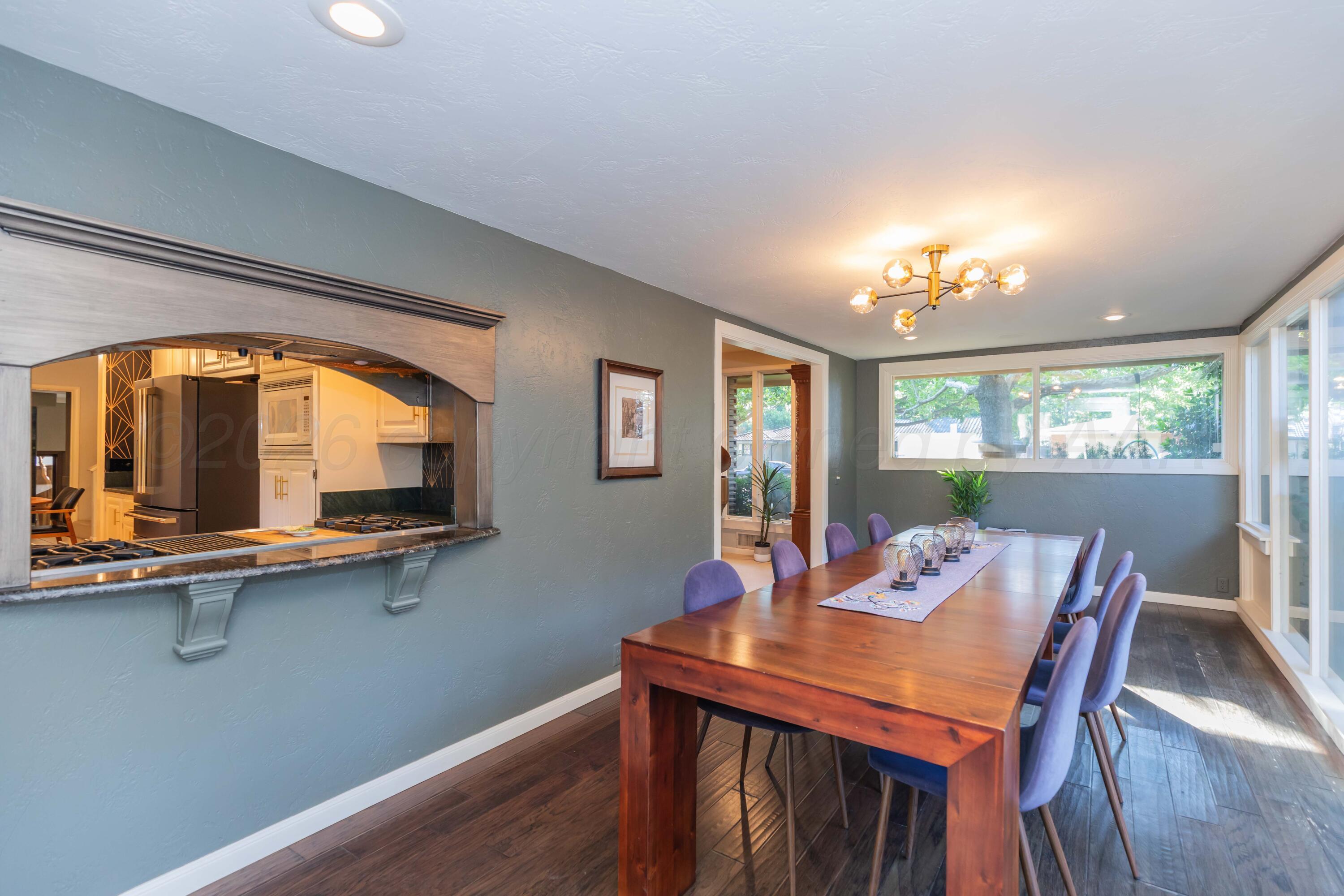 2612 Henning Street Property Photo 18