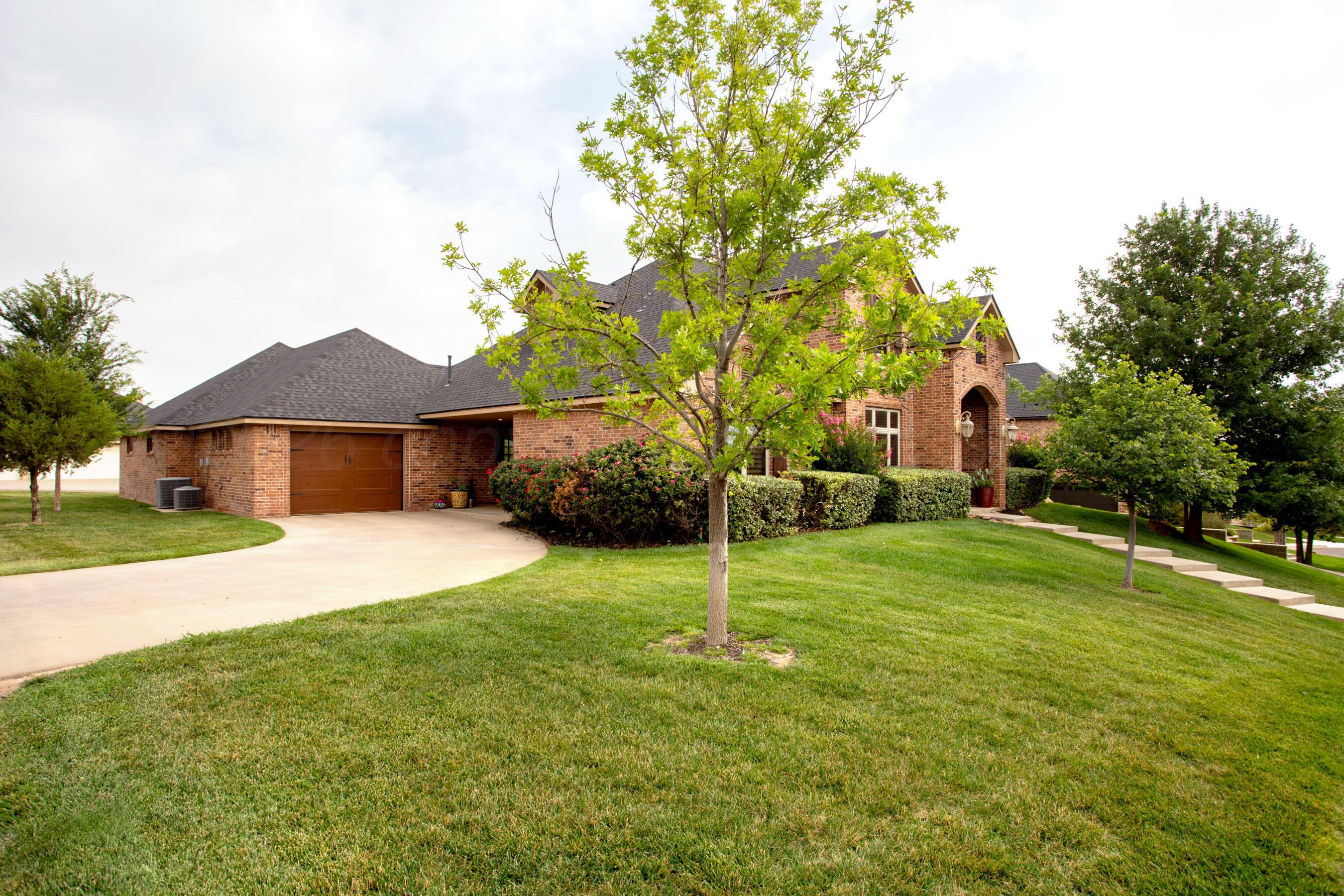 1 Stoneway Court Property Photo 2