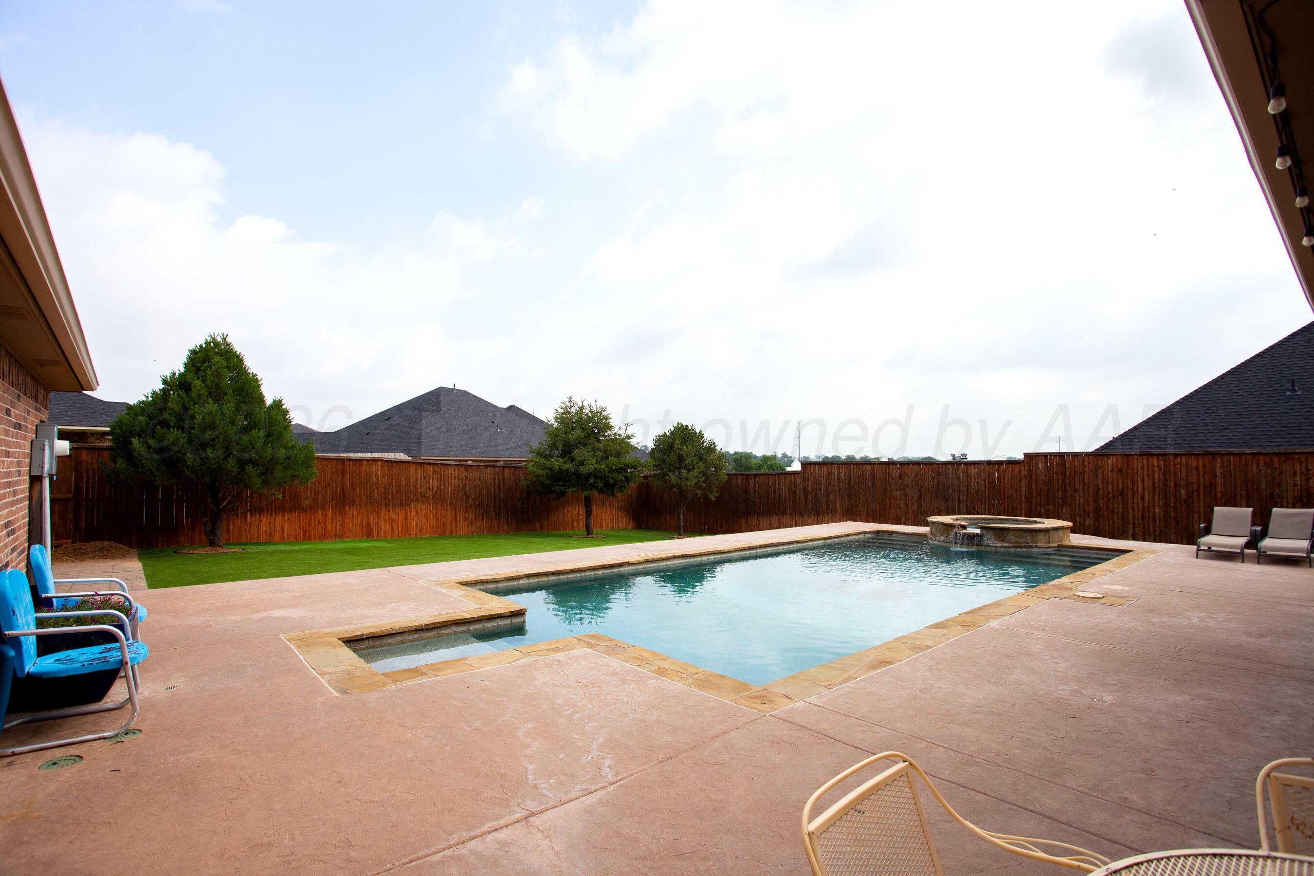 1 Stoneway Court Property Photo 9