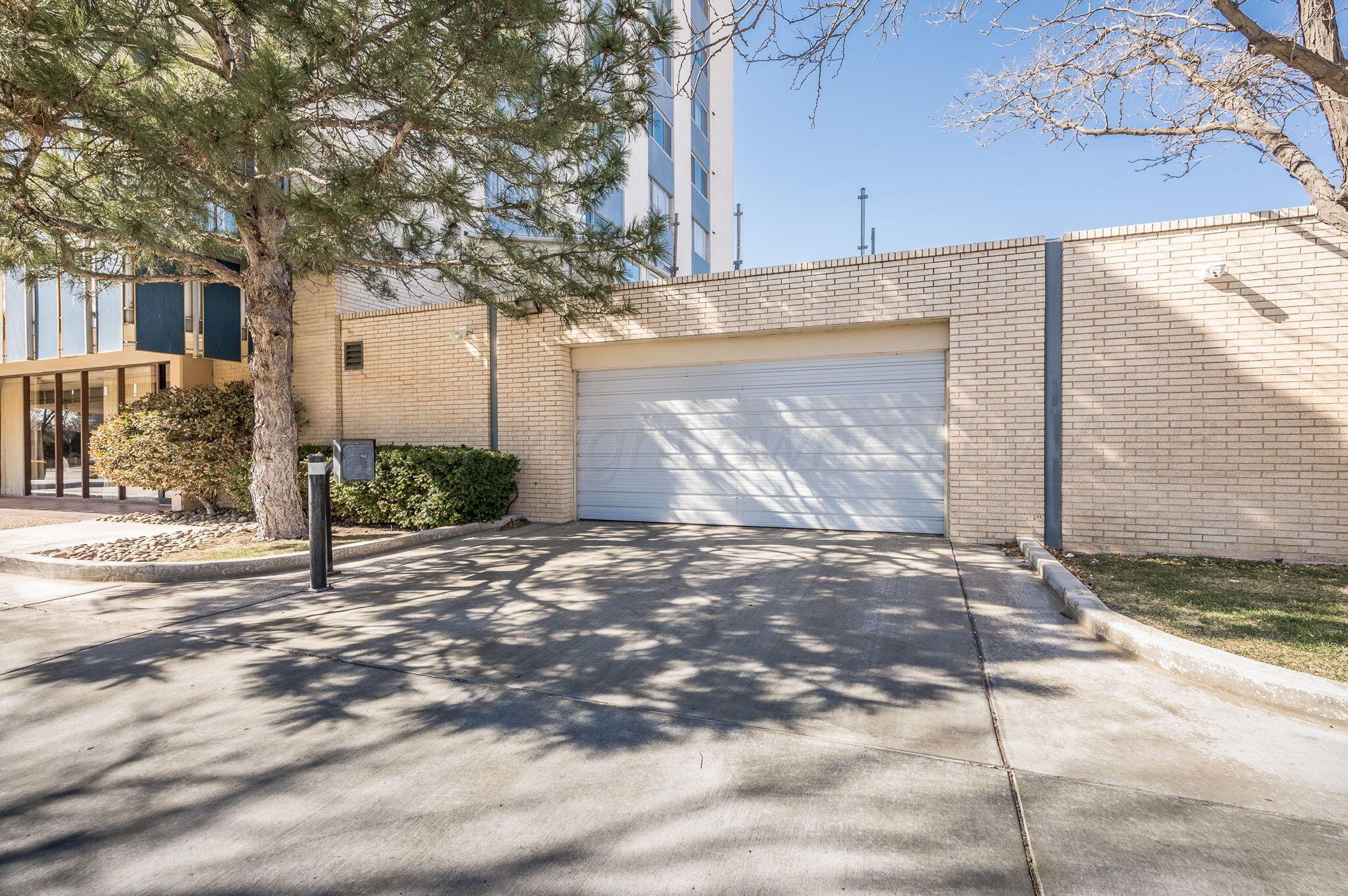 2028 S Austin #401 Street Property Photo 22