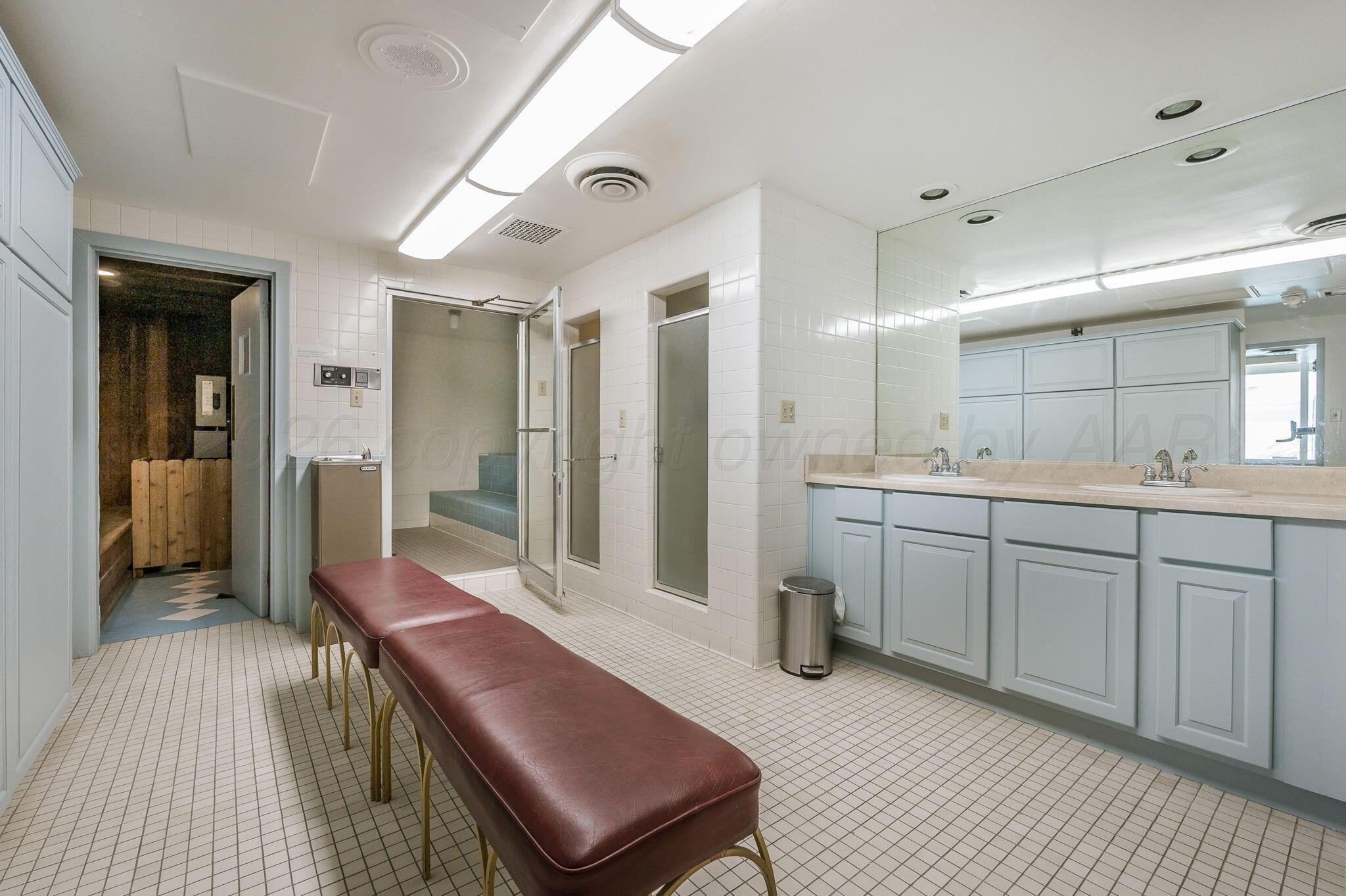 2028 S Austin #401 Street Property Photo 25