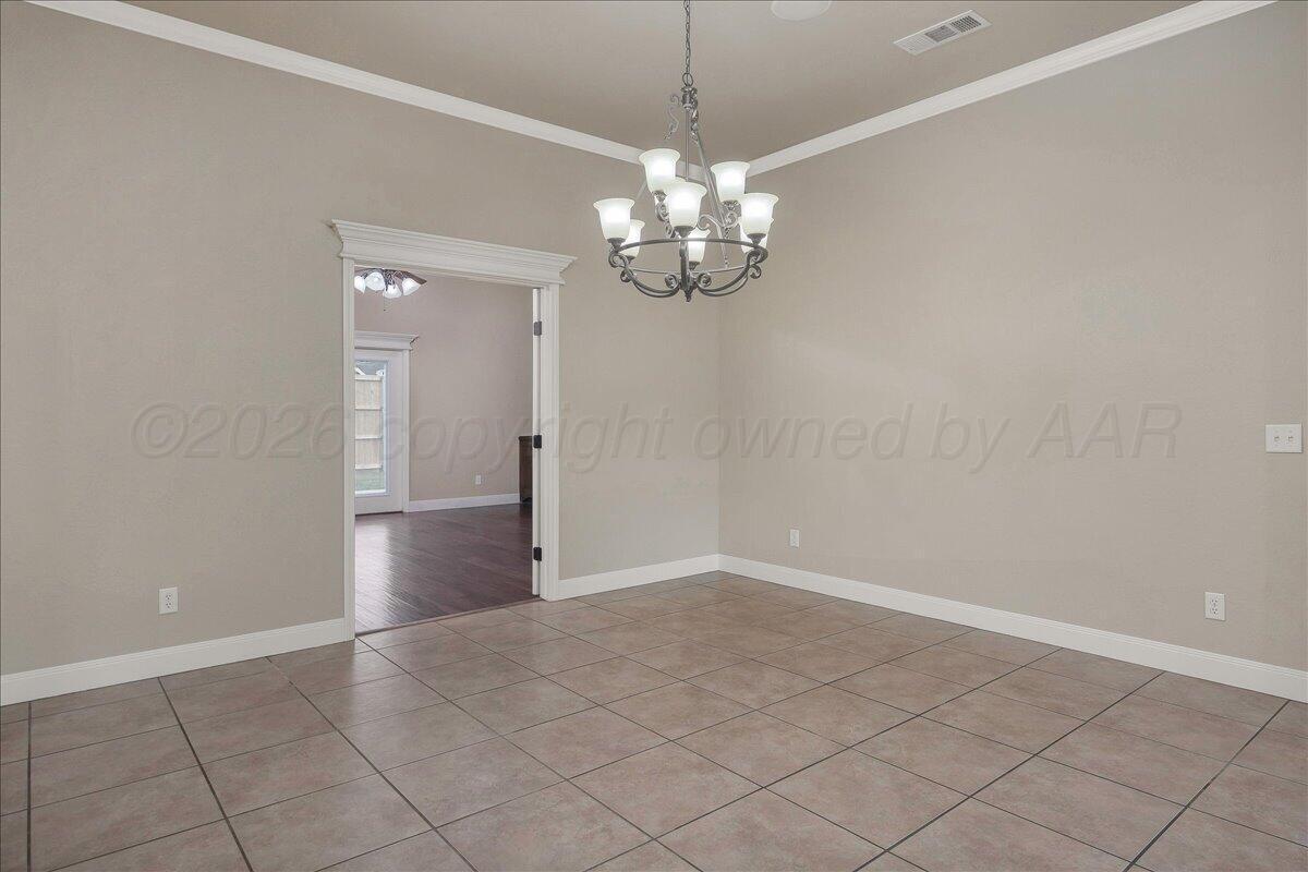 7403 New England Parkway Property Photo 5