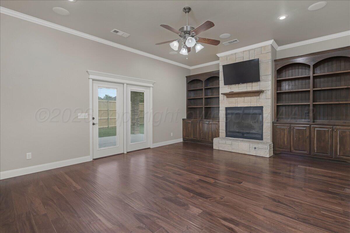 7403 New England Parkway Property Photo 8