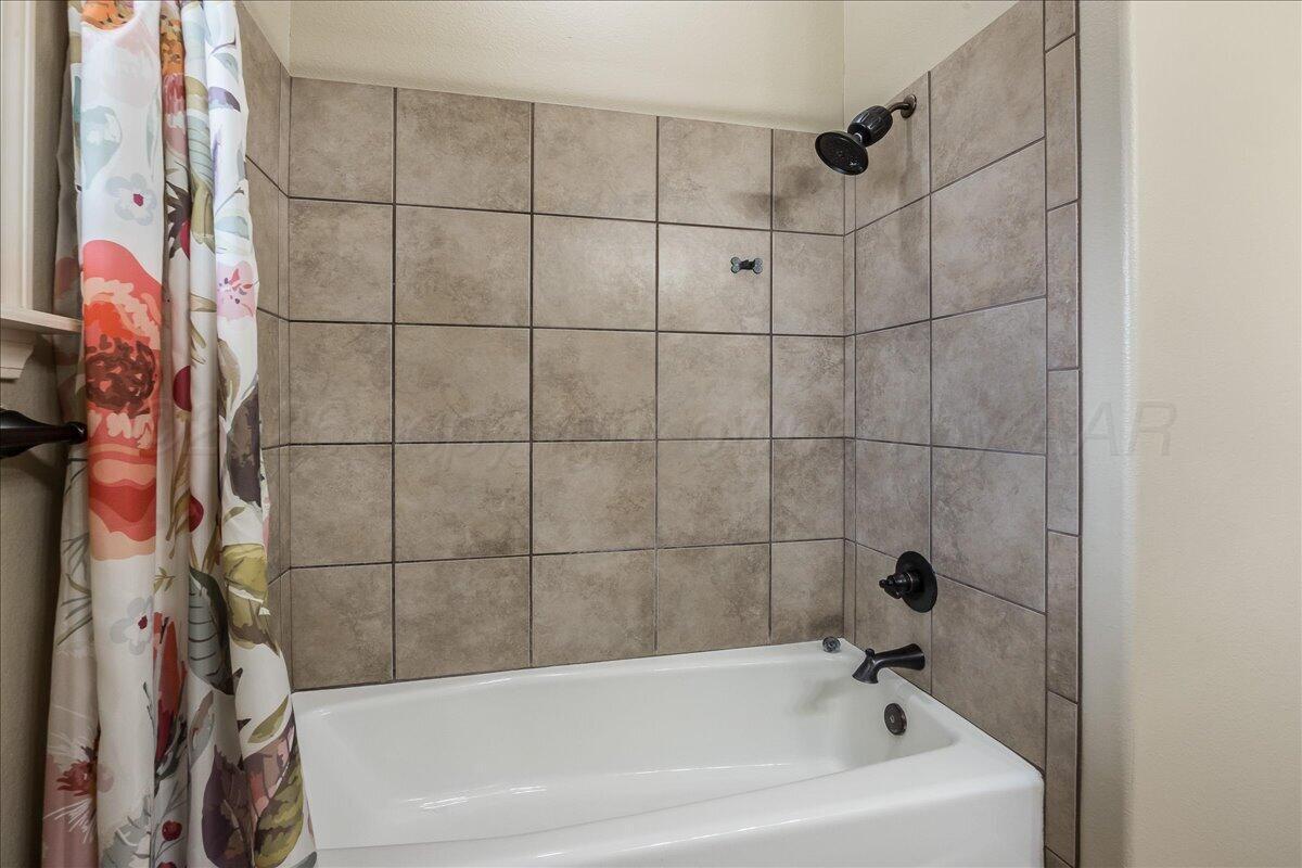 7403 New England Parkway Property Photo 18
