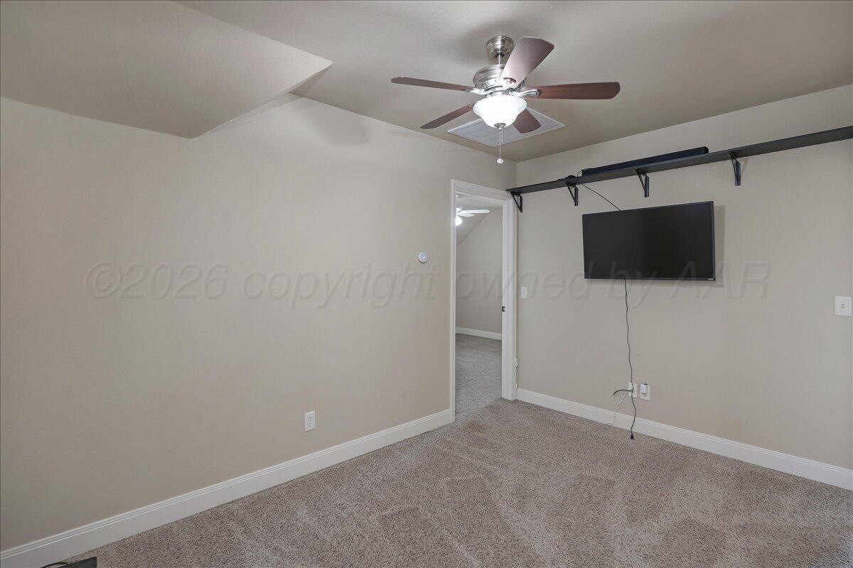 7403 New England Parkway Property Photo 19