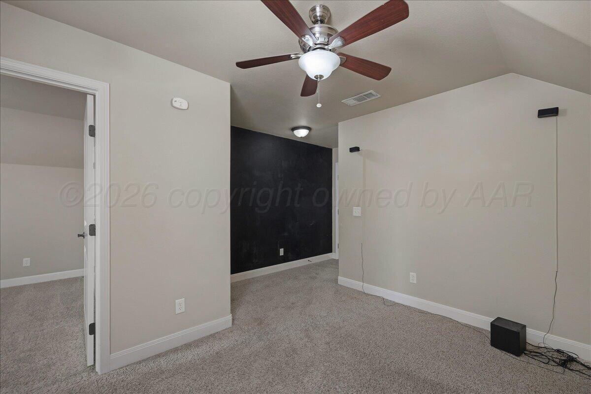 7403 New England Parkway Property Photo 20