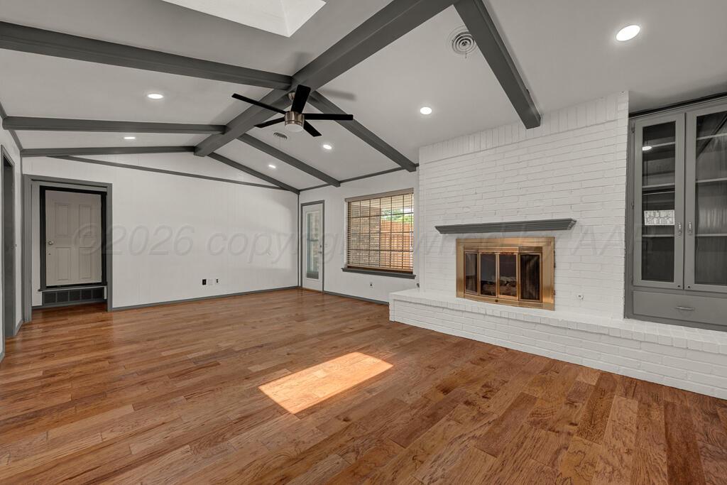 7732 Canode Drive Property Photo 3