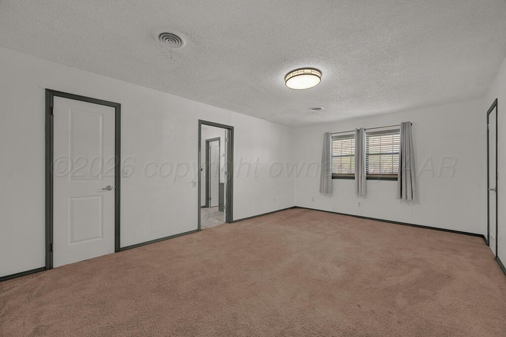 7732 Canode Drive Property Photo 11