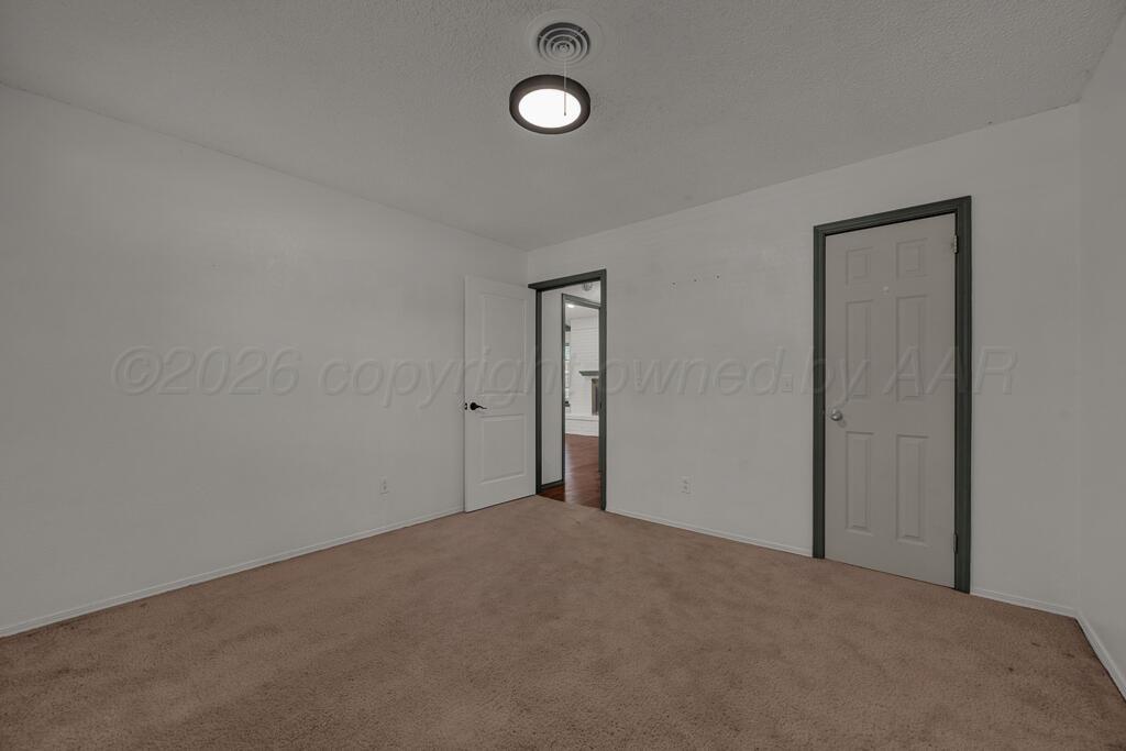 7732 Canode Drive Property Photo 16