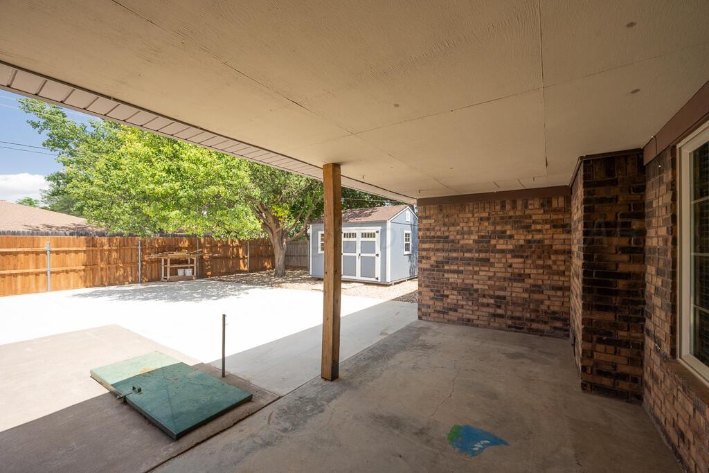 7732 Canode Drive Property Photo 21